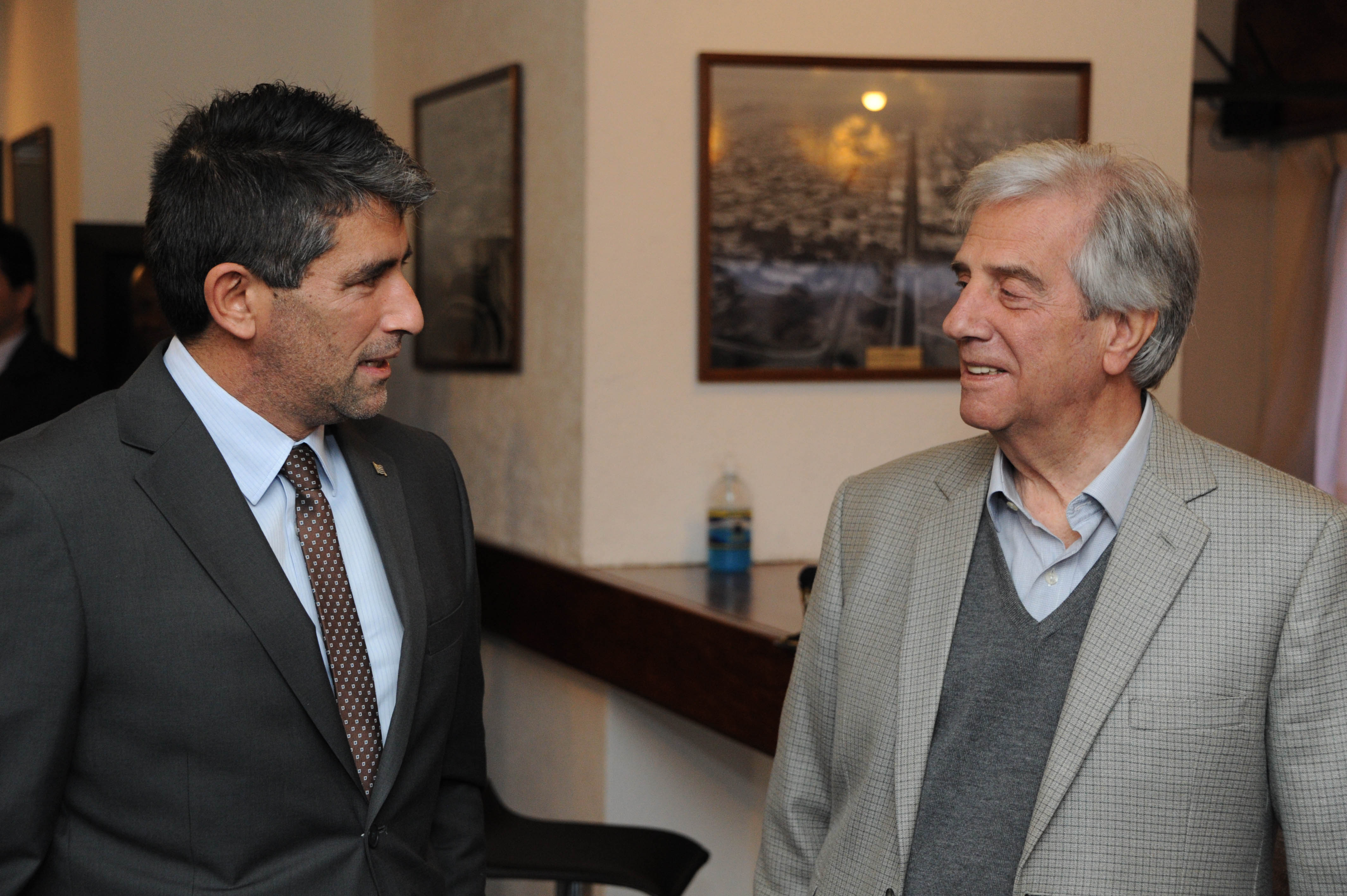 Tabaré Vázquez traspasa el mando presidencial a Raúl Sendic