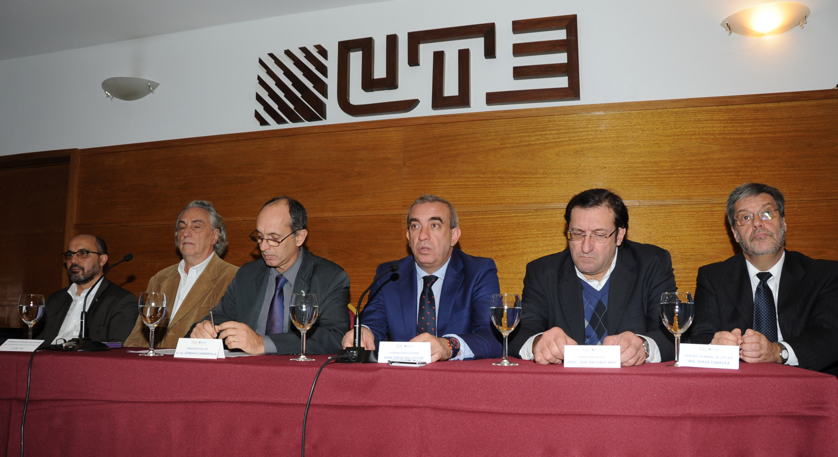 OEI, UTE y Fundación Elecnor renuevan esfuerzos para ampliación de energías renovables