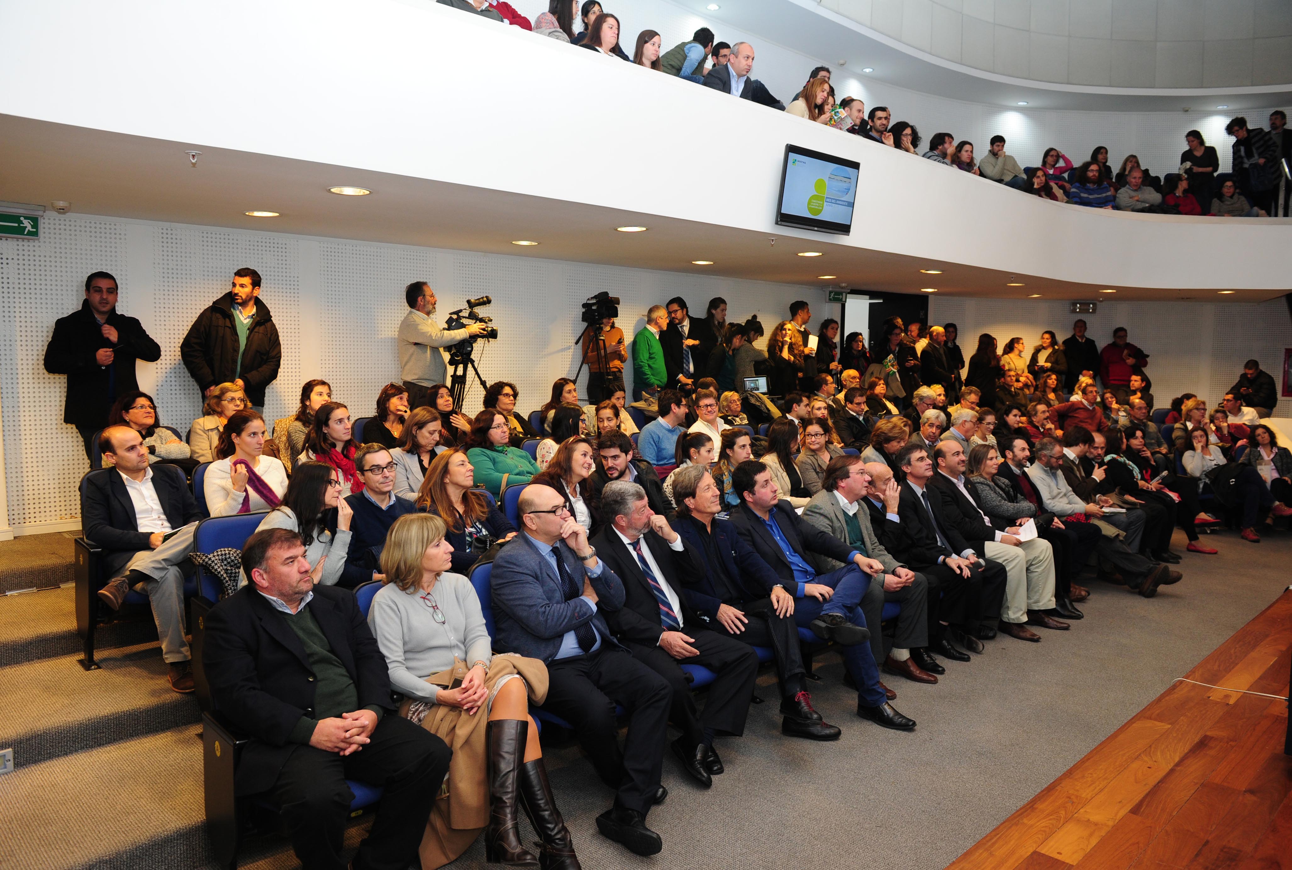 Asistentes a la presentación