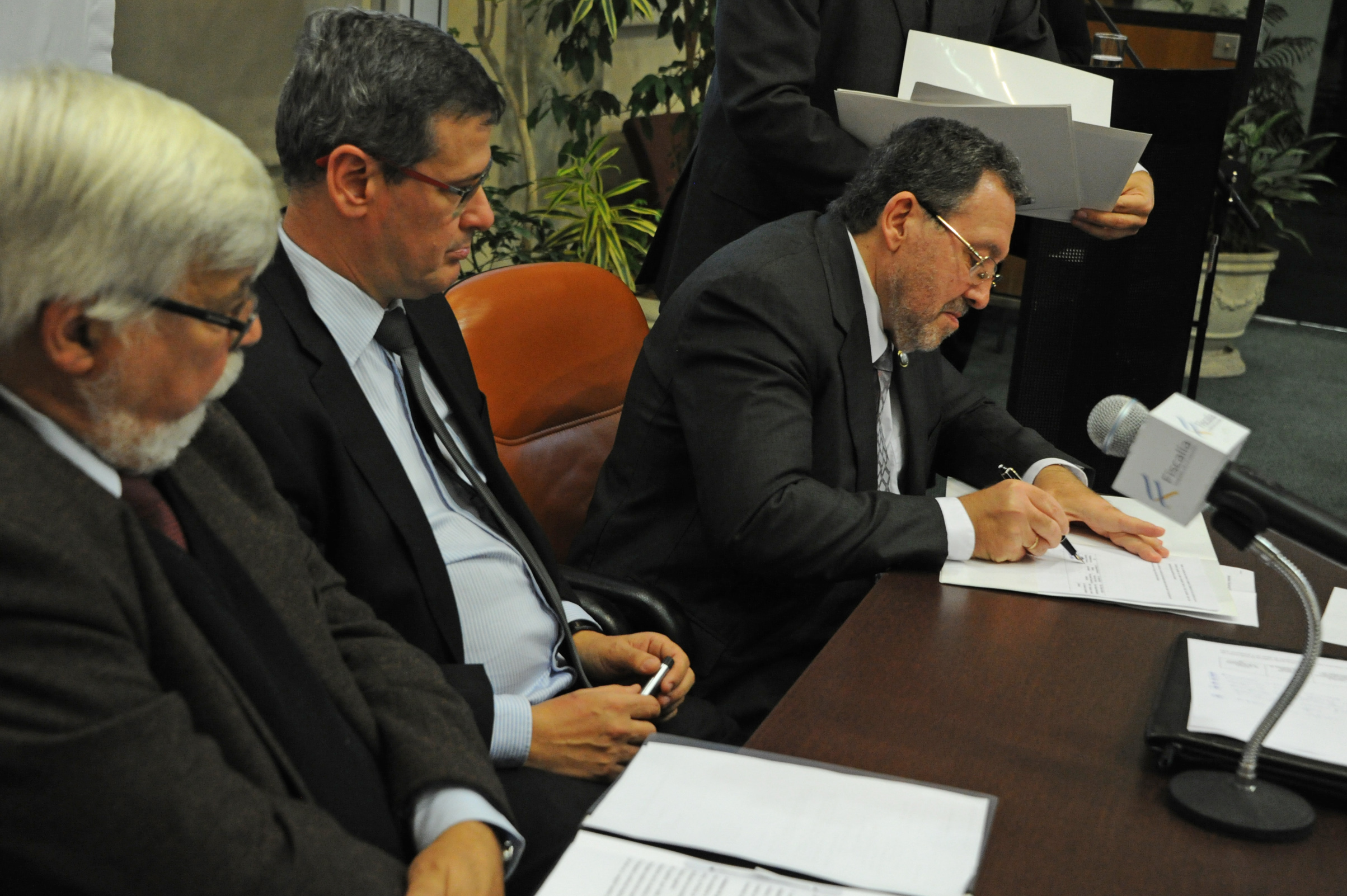 Ministerio del Interior, Suprema Corte de Justicia, Fiscalía de la Nación y Red uruguaya contra la violencia doméstica y sexual suscribieron acyuerdo