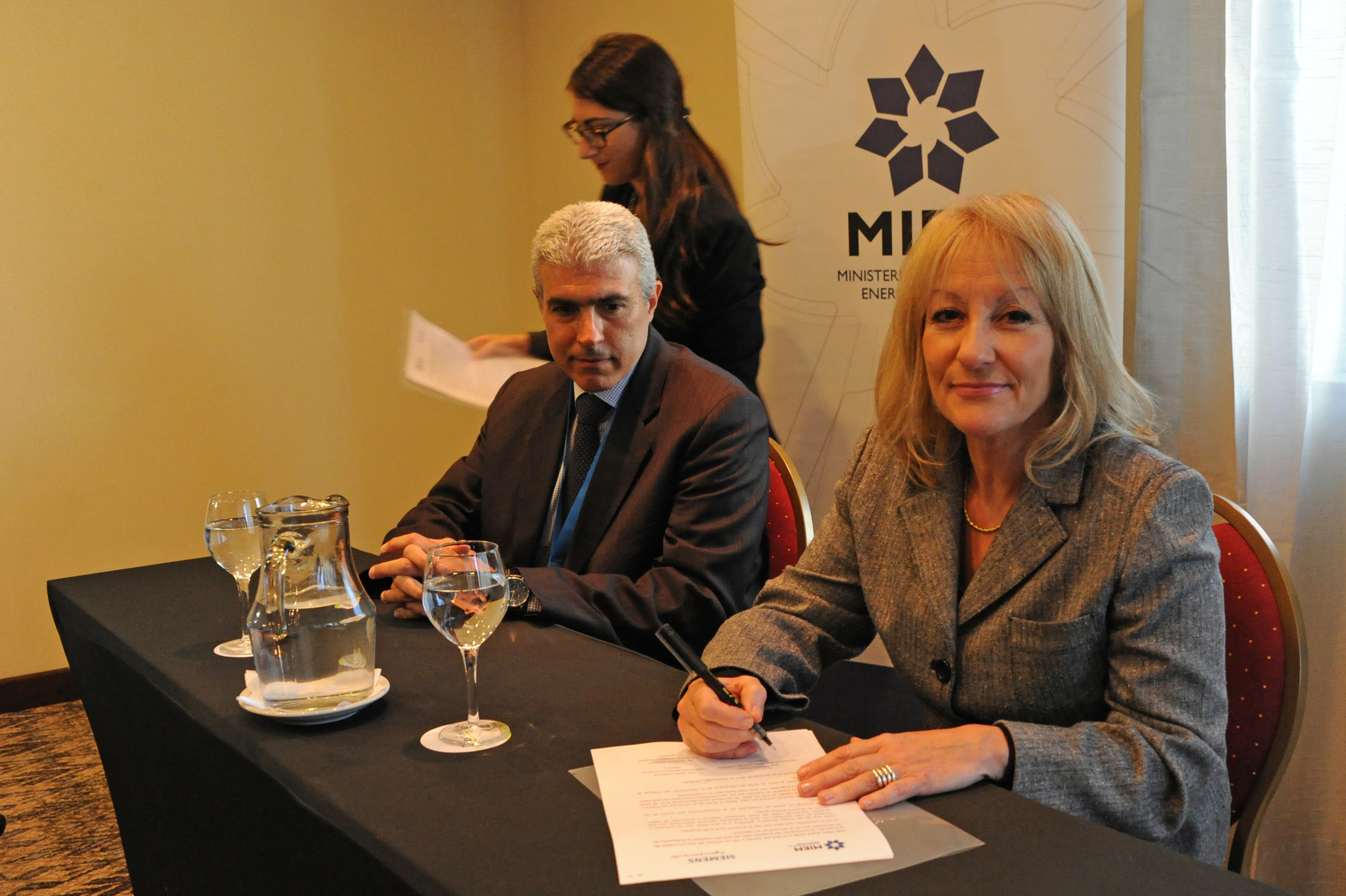 Firma de acuerdo