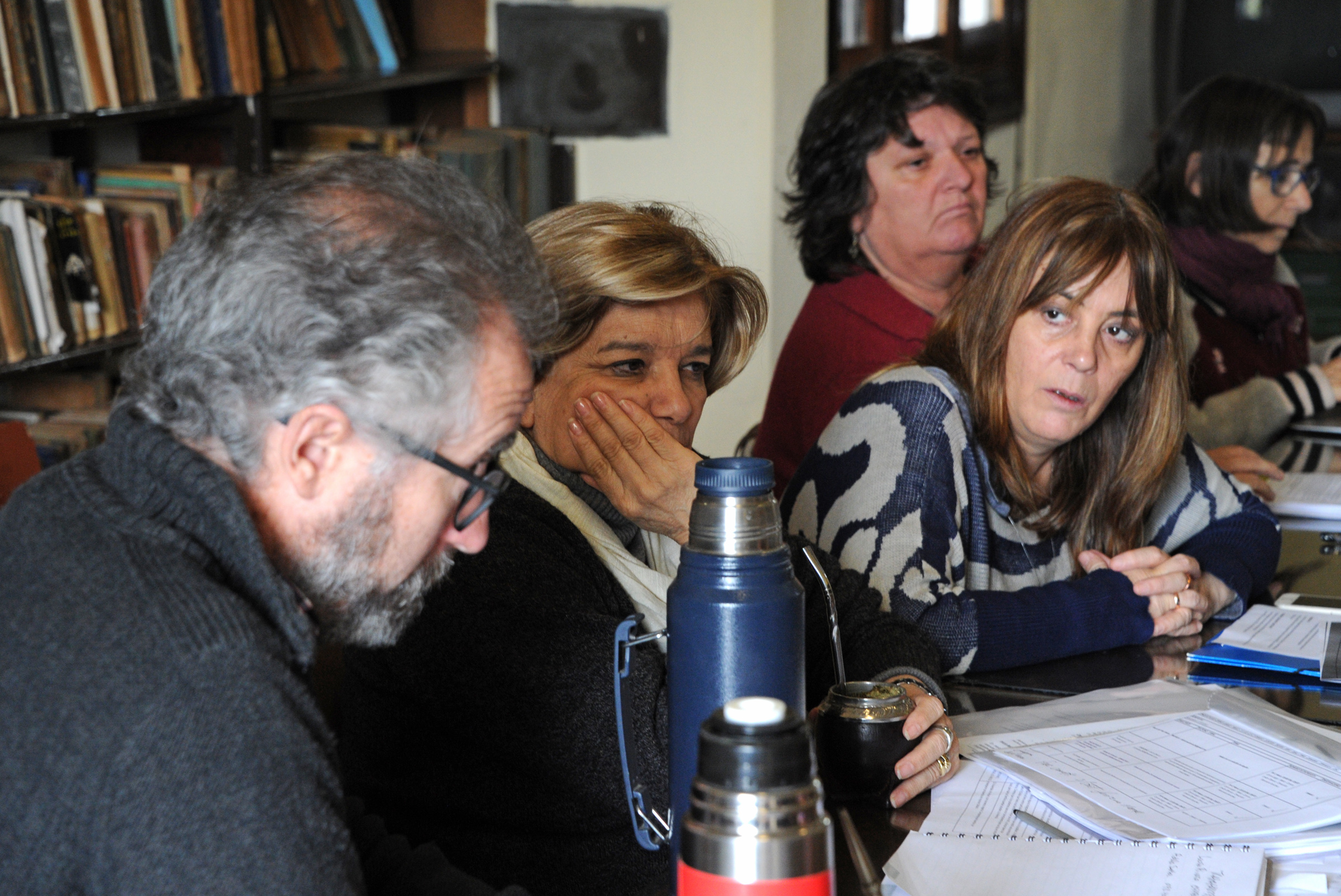 Autoridades de Vivienda, Ordenamiento Territorial y Medio Ambiente, junto a ciudadanos en audiencias en Melo