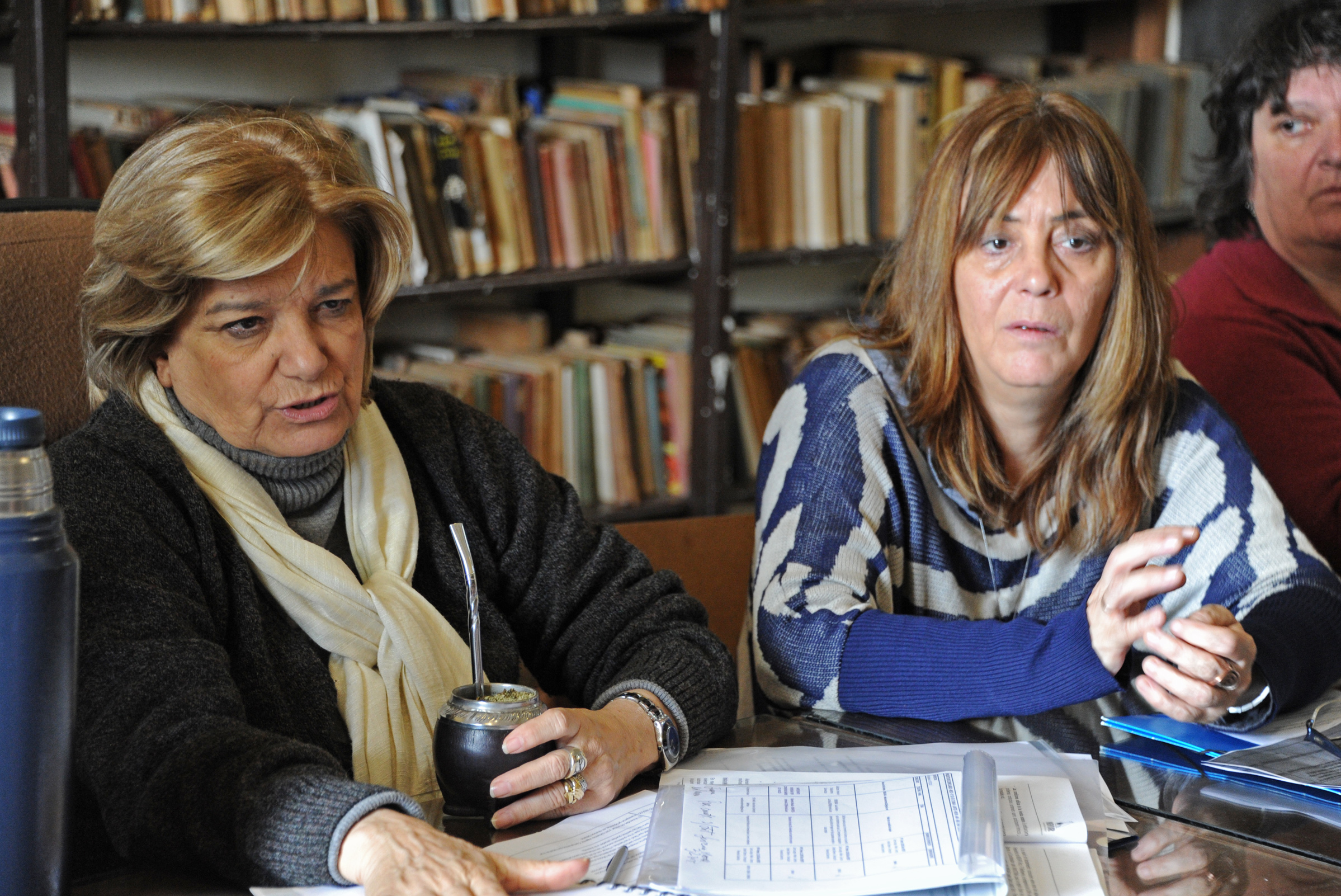 Autoridades de Vivienda, Ordenamiento Territorial y Medio Ambiente, junto a ciudadanos en audiencias en Melo