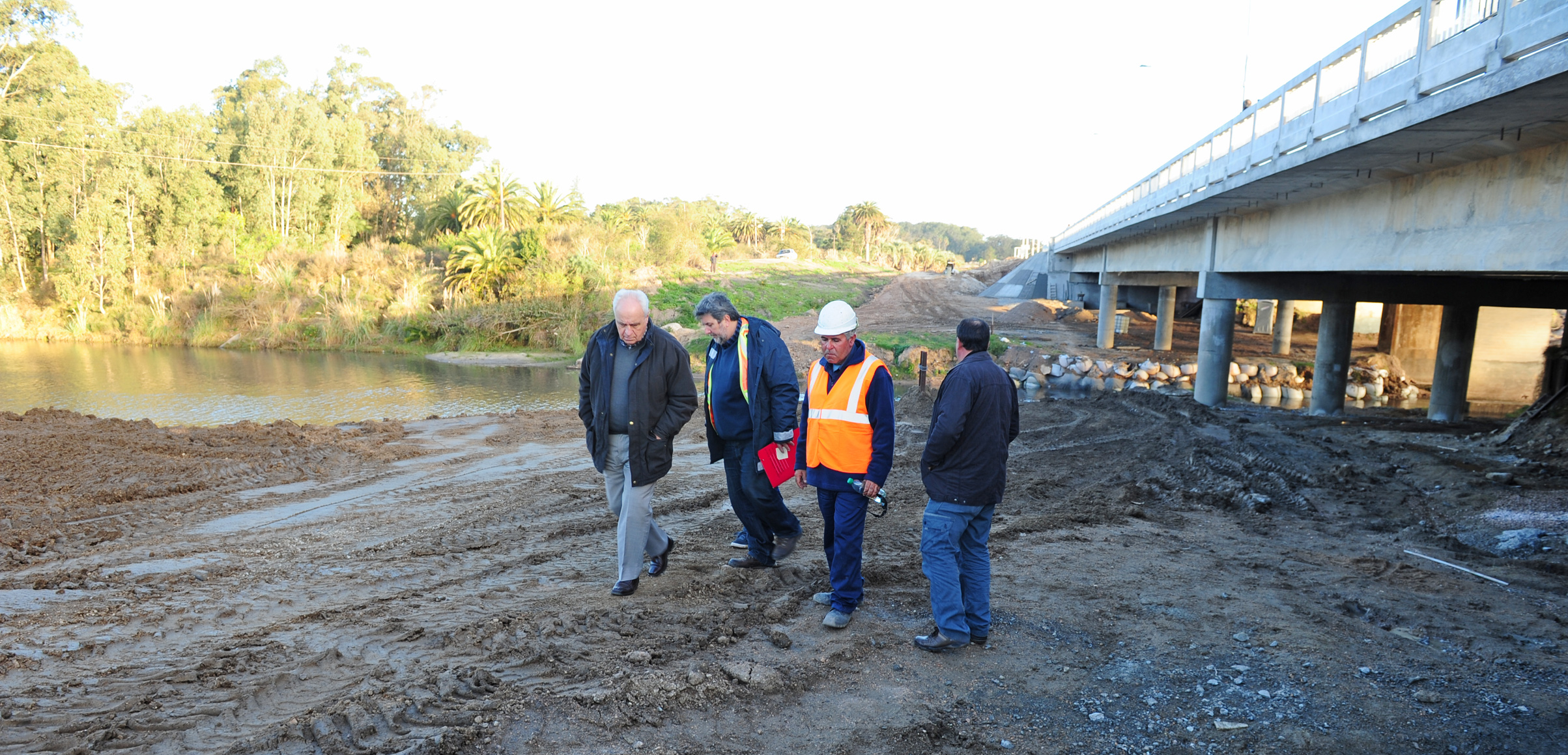 Nuevo puente sobre el Canal Andreoni