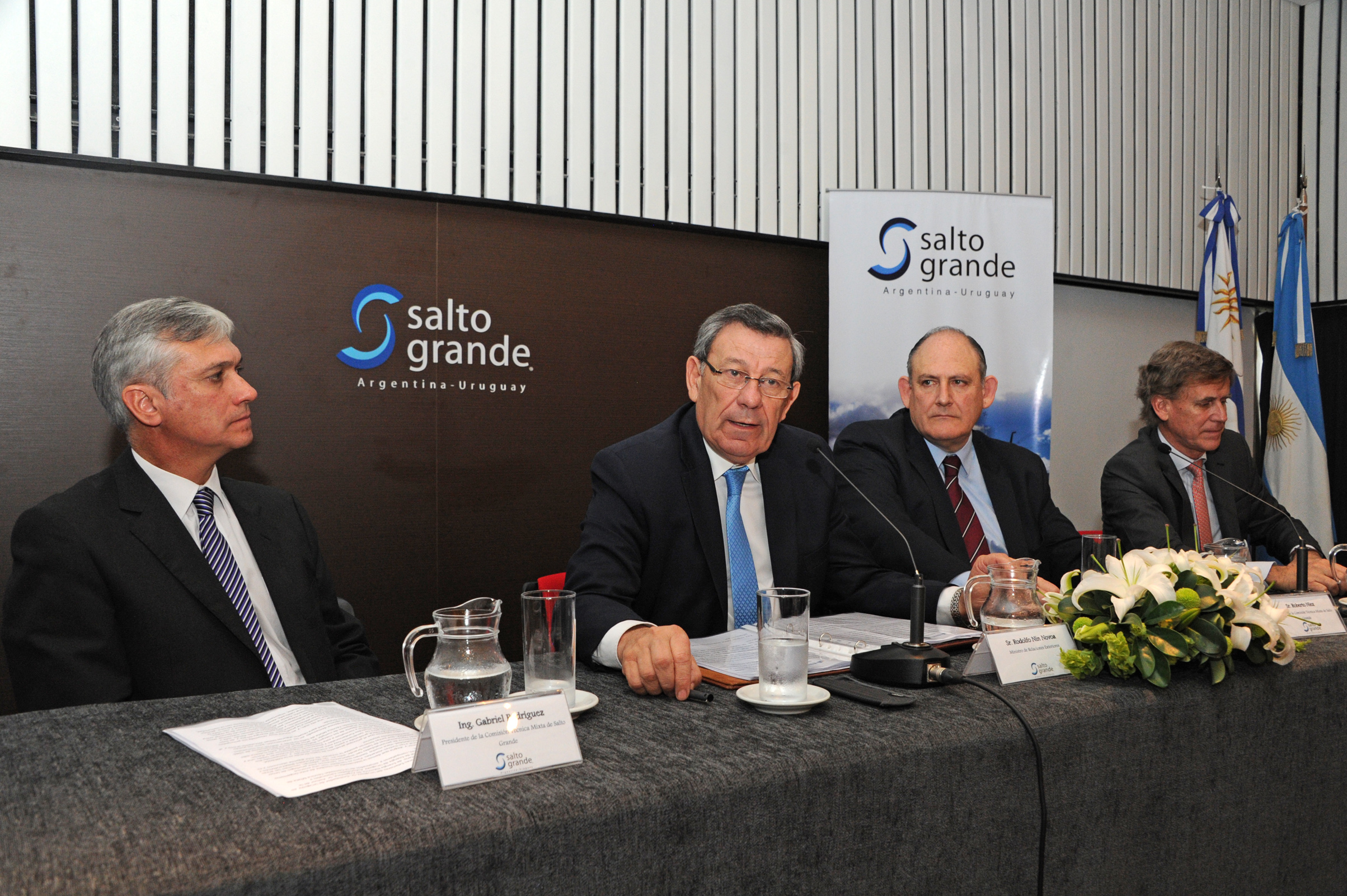 Instalaciones del Complejo Hidroeléctrico de Salto Grande