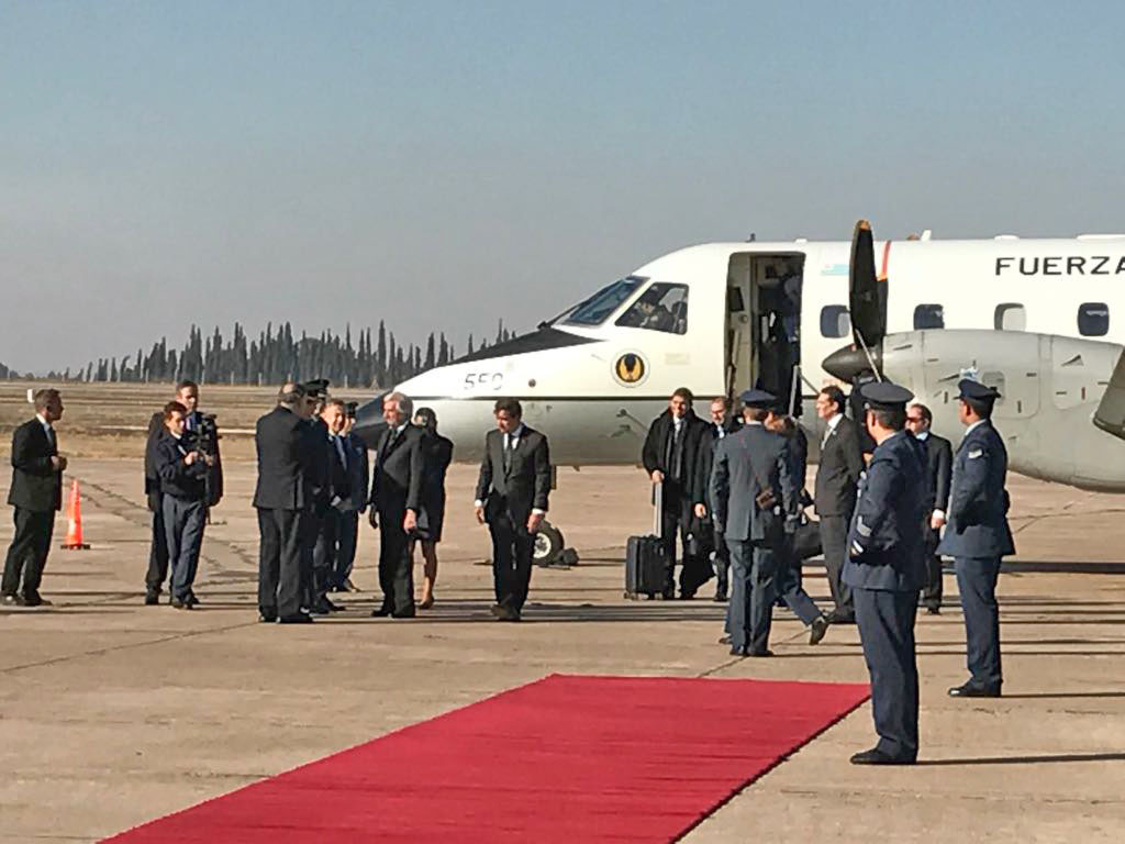 Presidente Vázquez arribó a Mendoza, Argentina