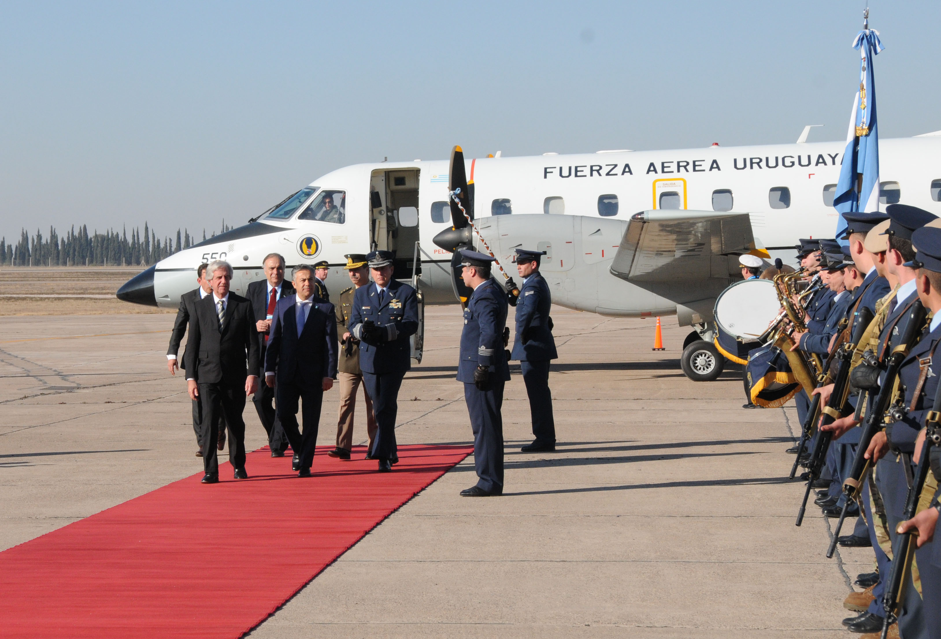 Presidente Vázquez arribó a Mendoza, Argentina