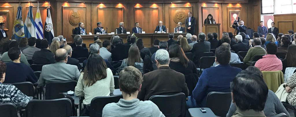 Acto en la Universidad Nacional de Cuyo, provincia de Mendoza