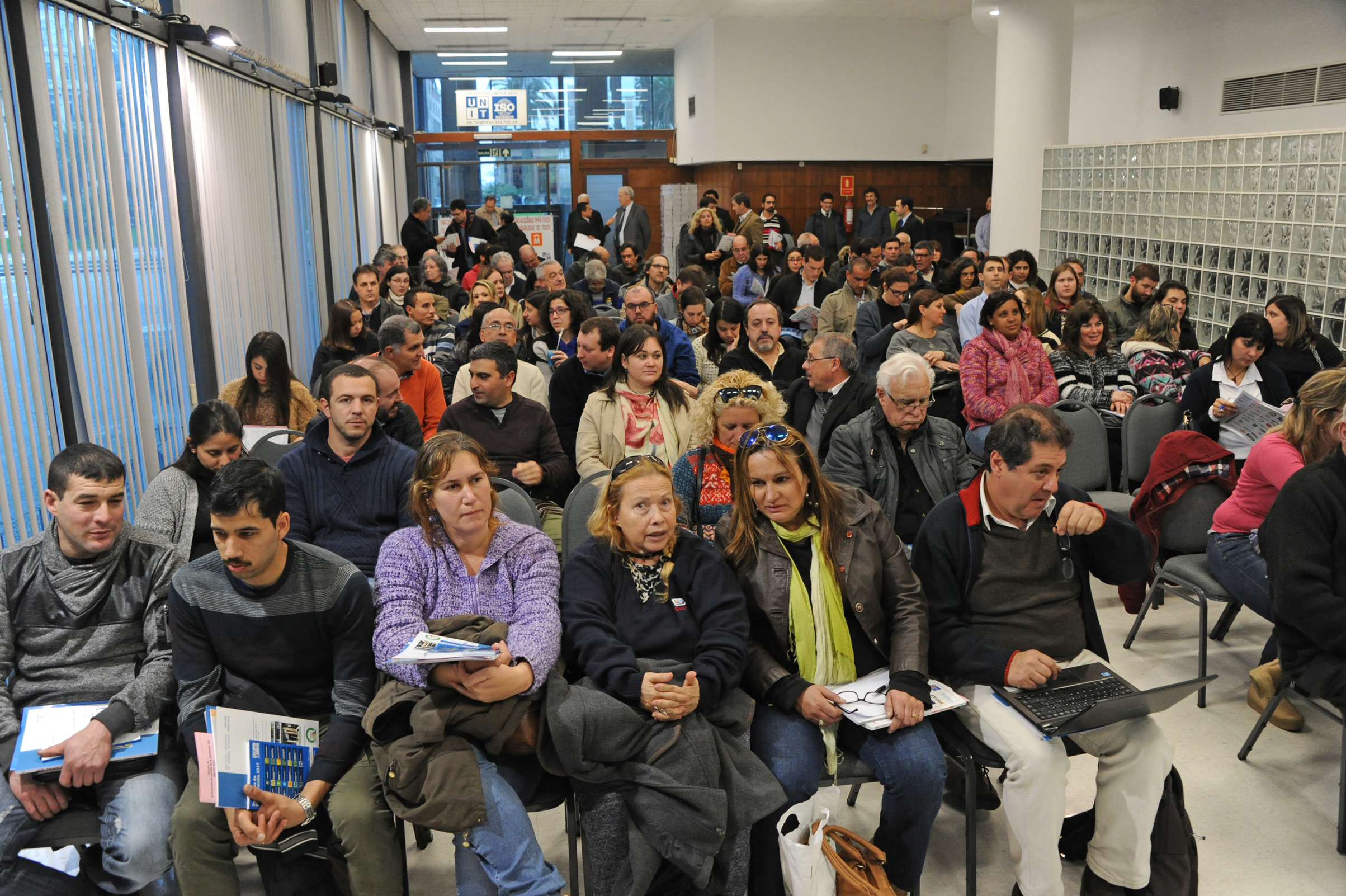 Asistentes a la conferencia