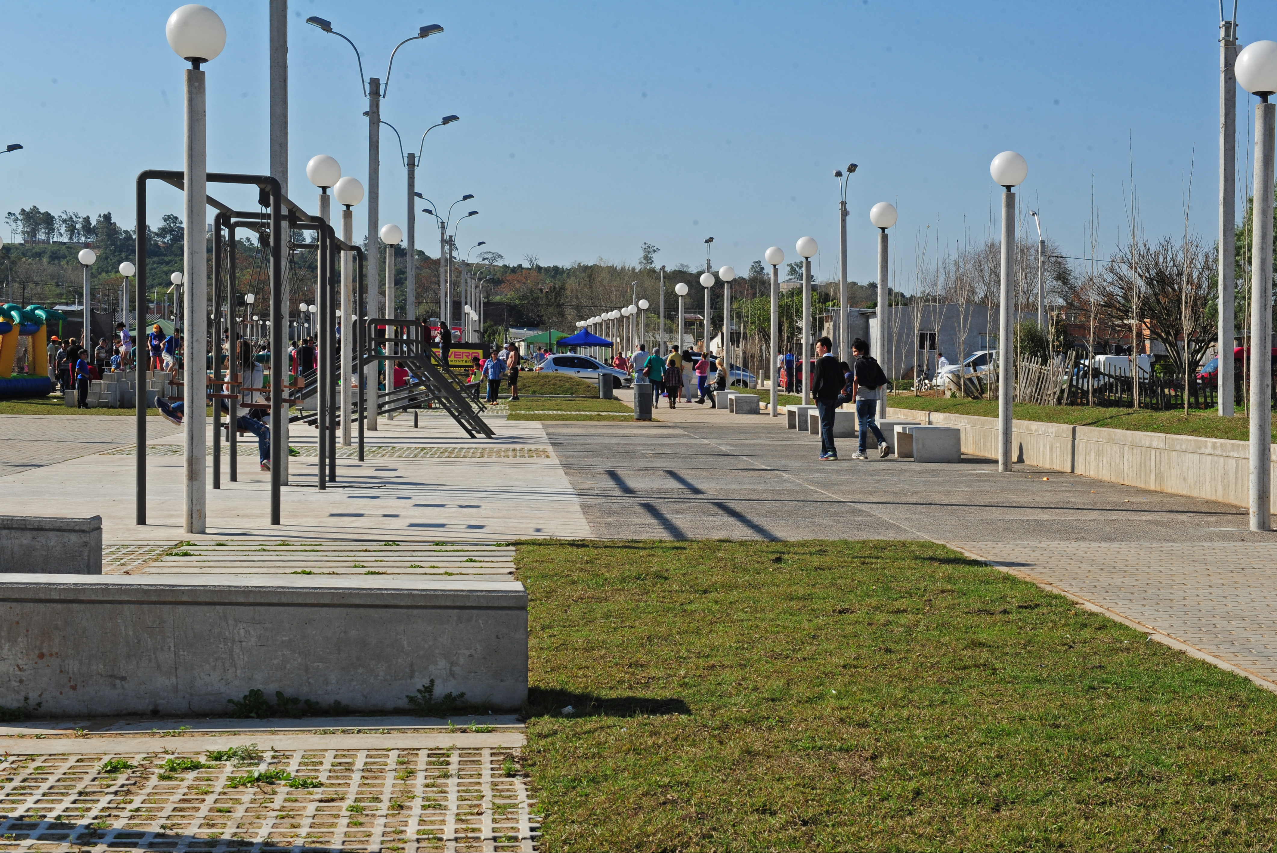 Nuevos espacios públicos del barrio Treinta y Tres Orientales de la ciudad de Rivera