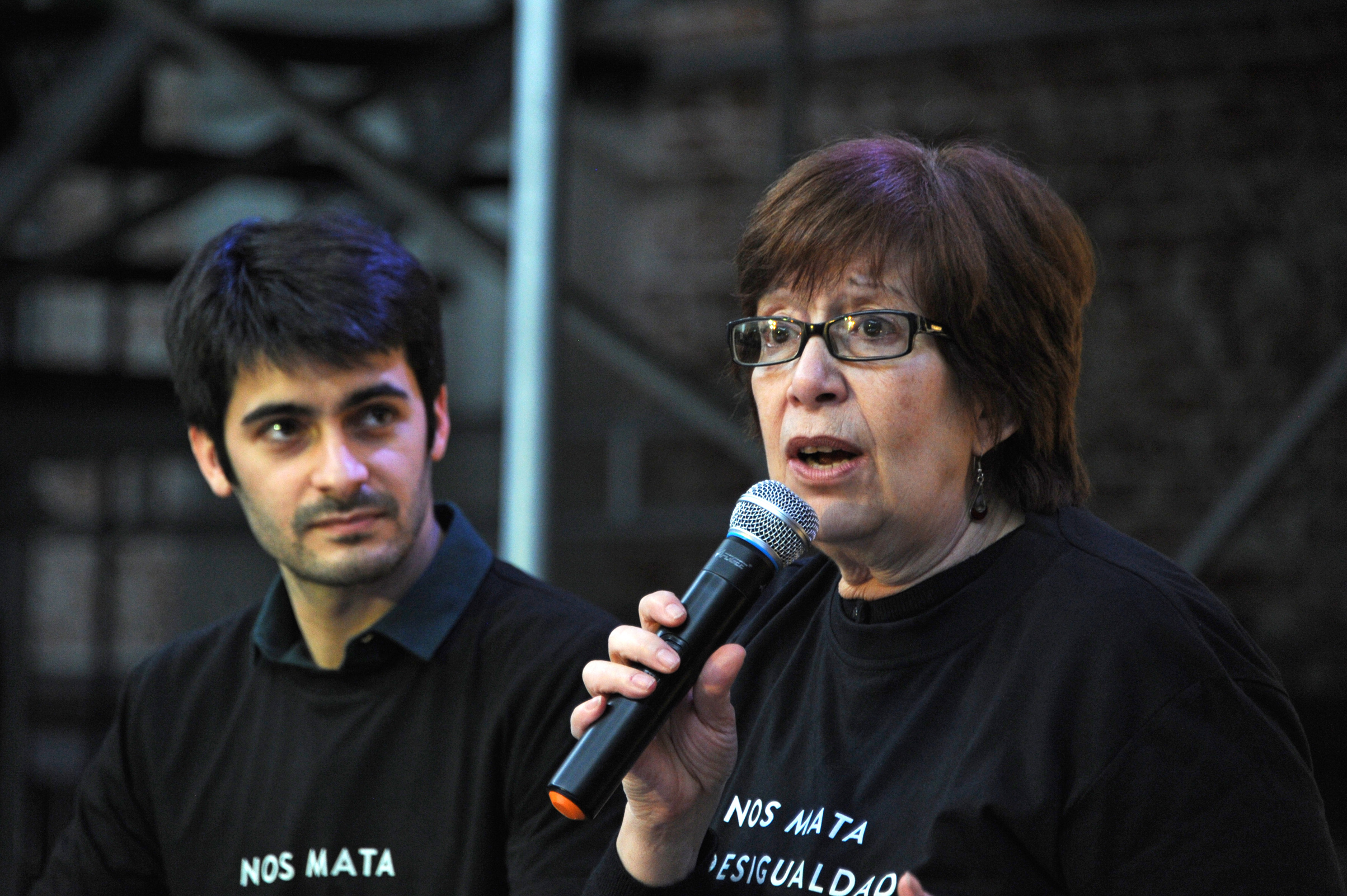 Ministra Marina Arismendi, dirigiéndose a los presentes