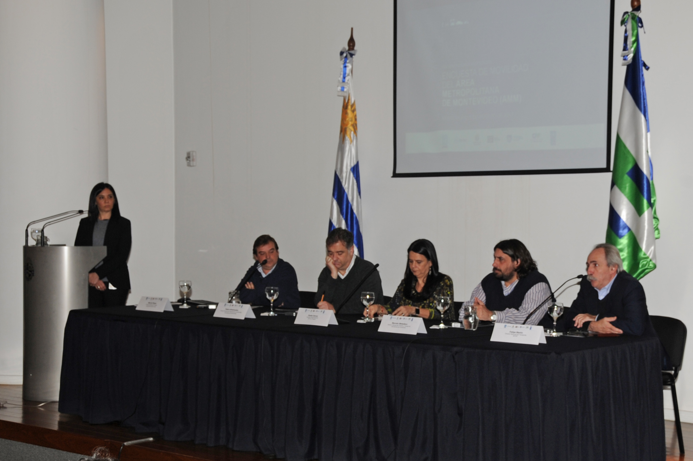 Director nacional de Transporte, Felipe Martín, haciendo uso de la palabra