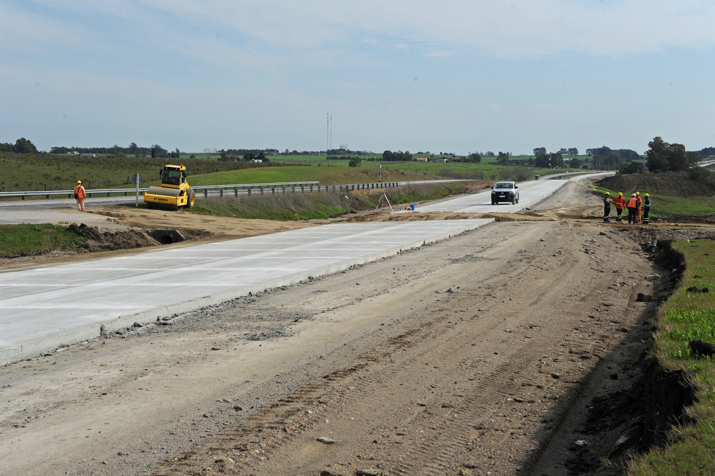 Obras de la ruta 1 en Ecilda Paullier