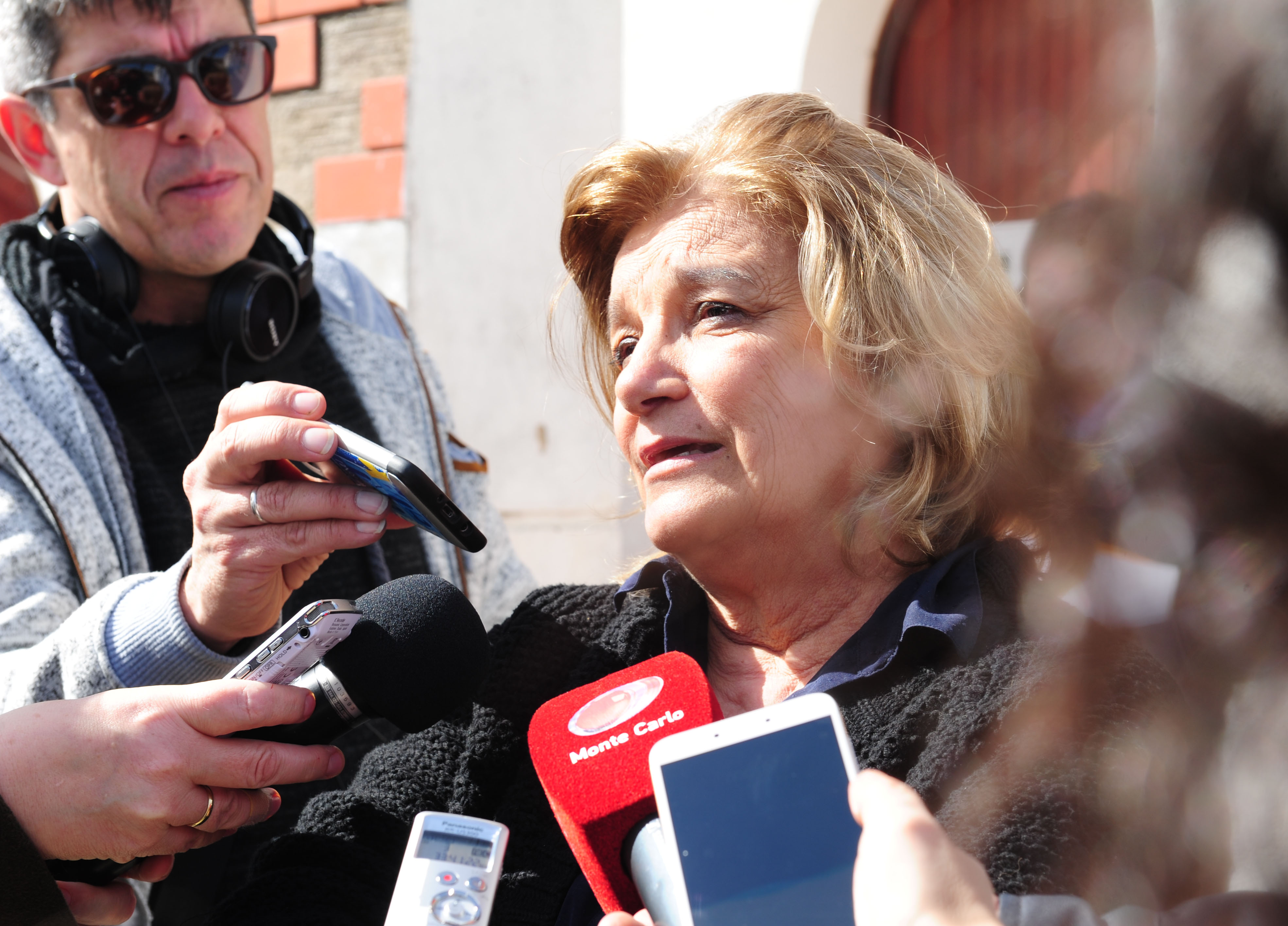 Ministra Eneida de León, con organizaciones sociales de Río Negro