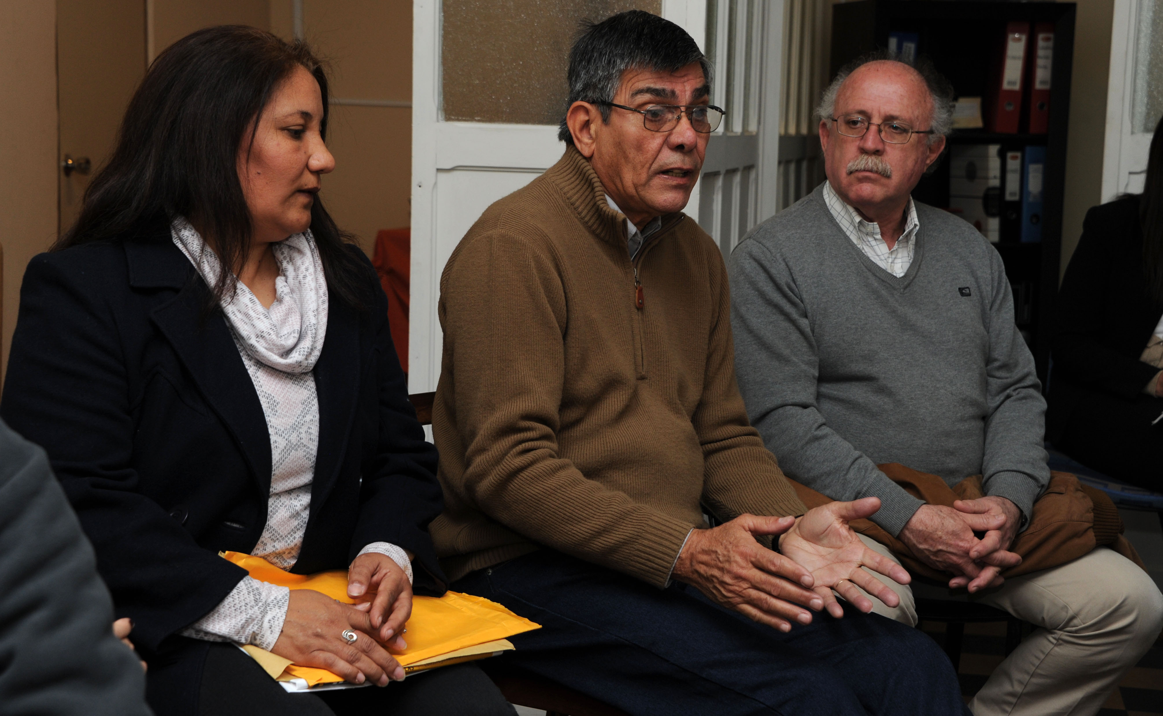 Rossi se reunió este domingo 13 en Fray Bentos con organizaciones sociales de Río Negro