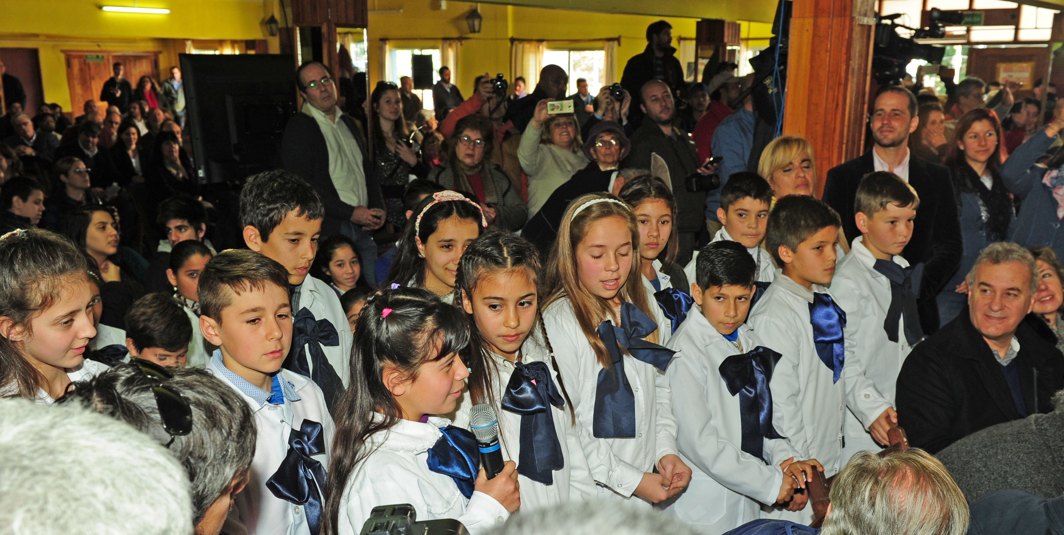 Los escolares solicitan al presidente mejoras concretas en actividades deportivas