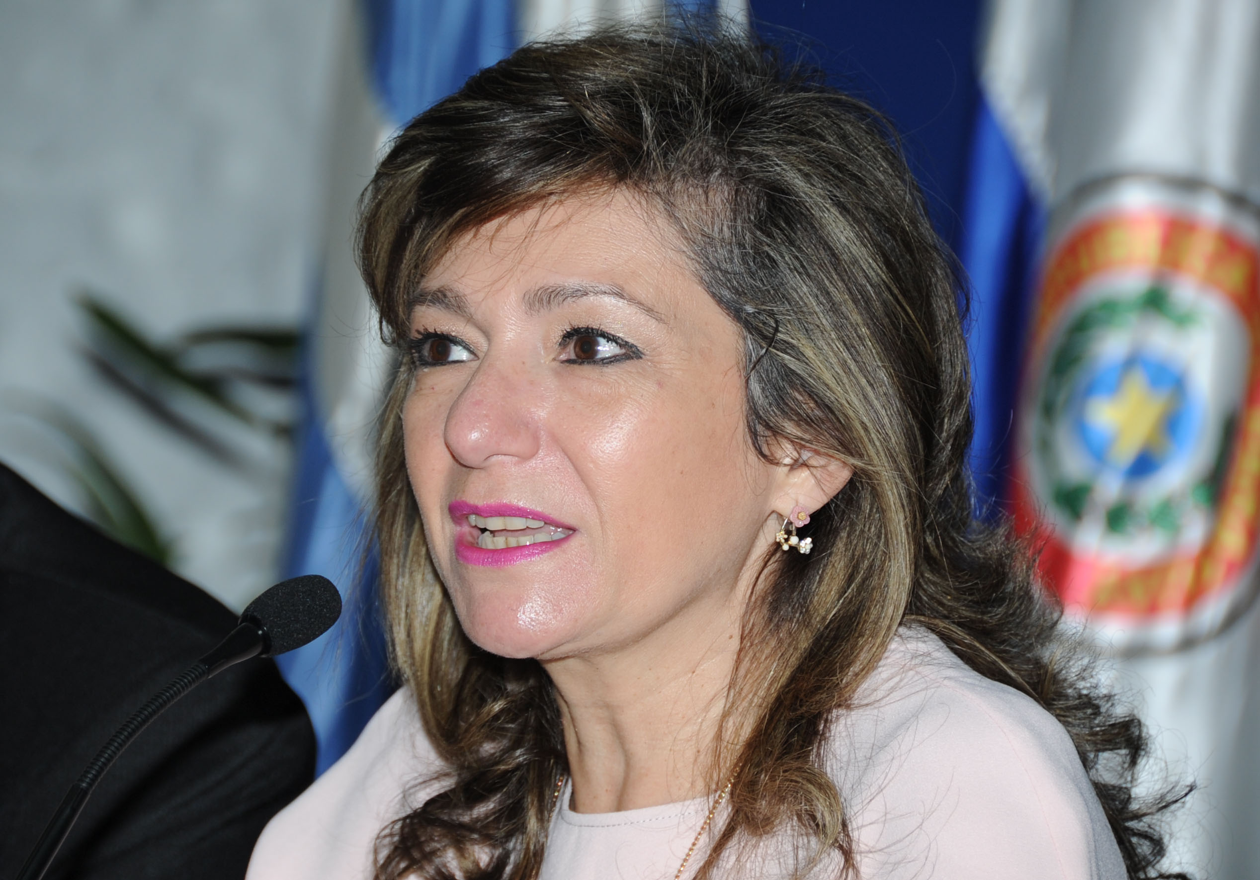 Ministra de Turismo de Paraguay, Marcela Bacigalupo, haciendo uso de la palabra