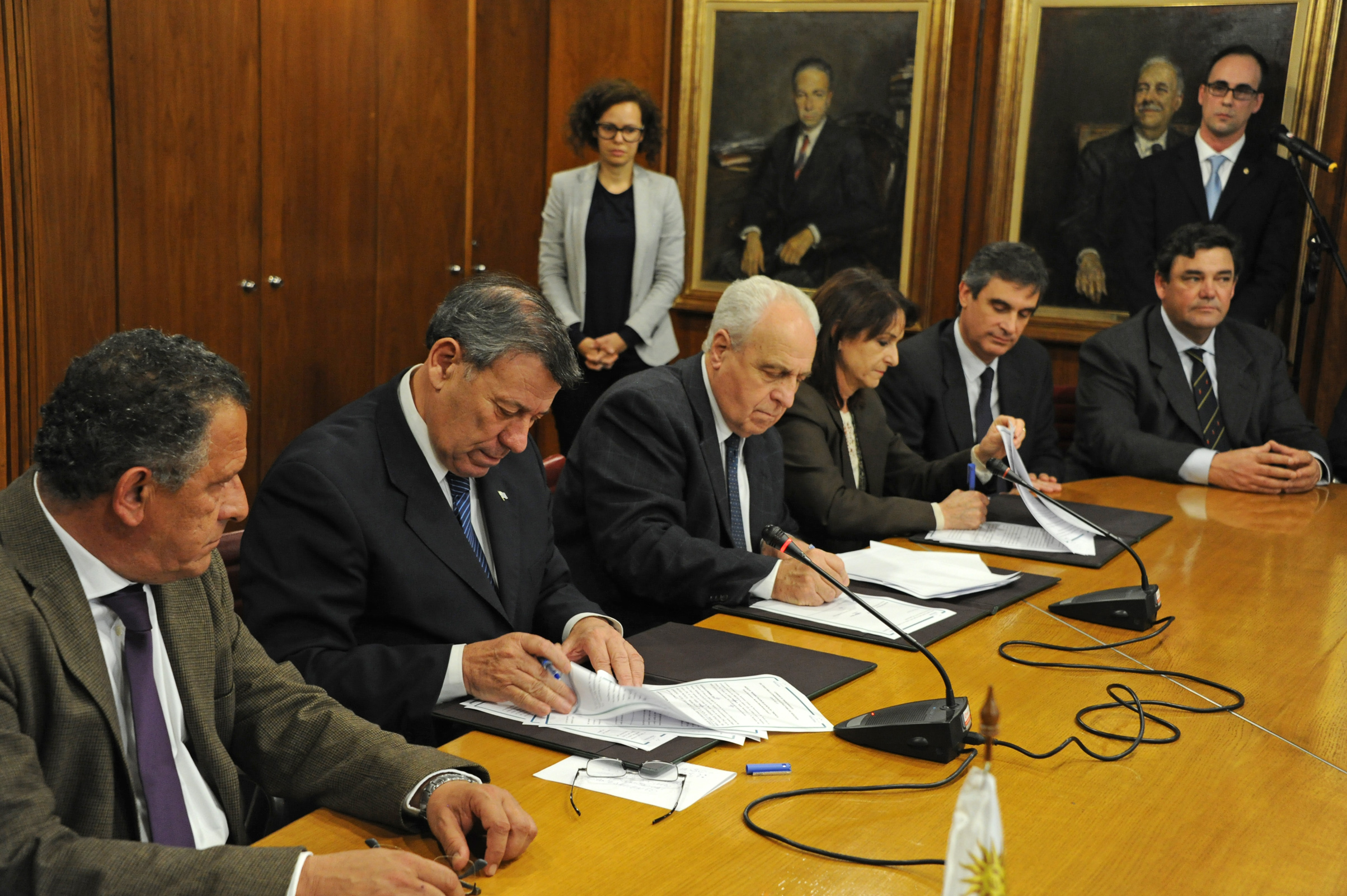Firma del acuerdo