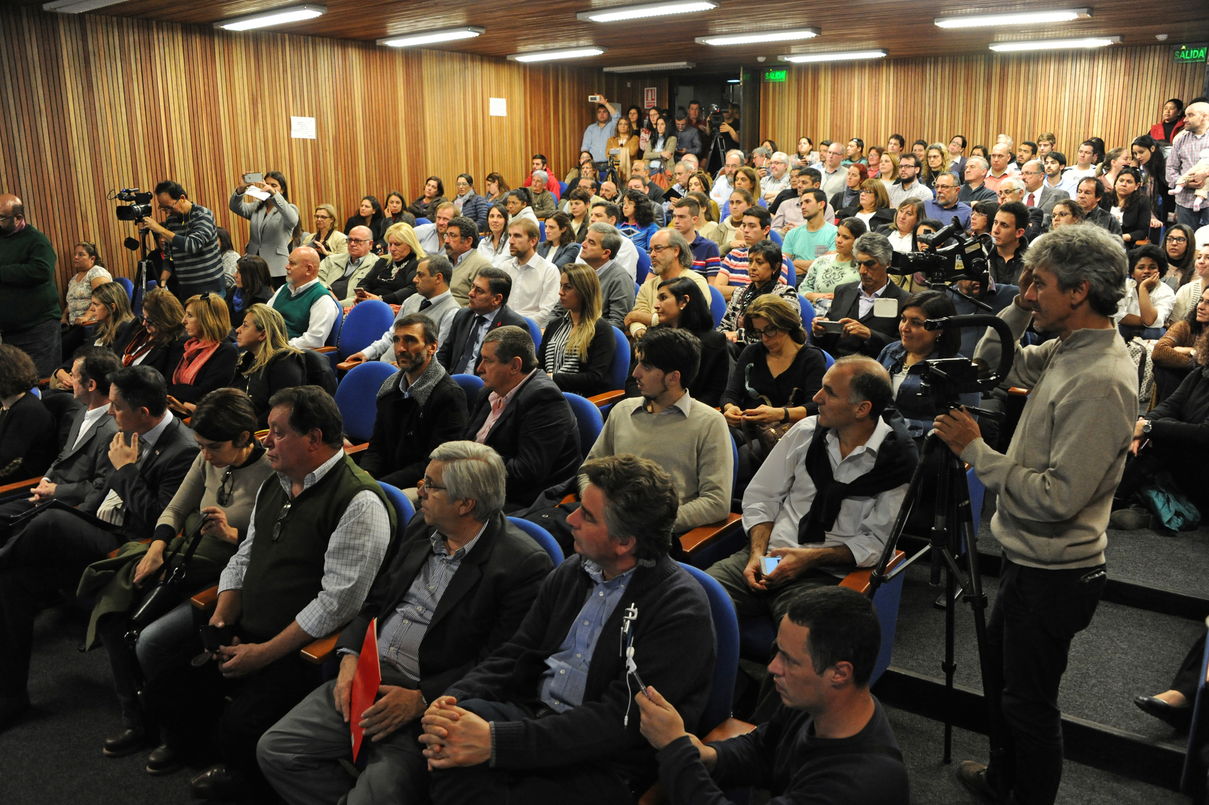 Asistentes al acto