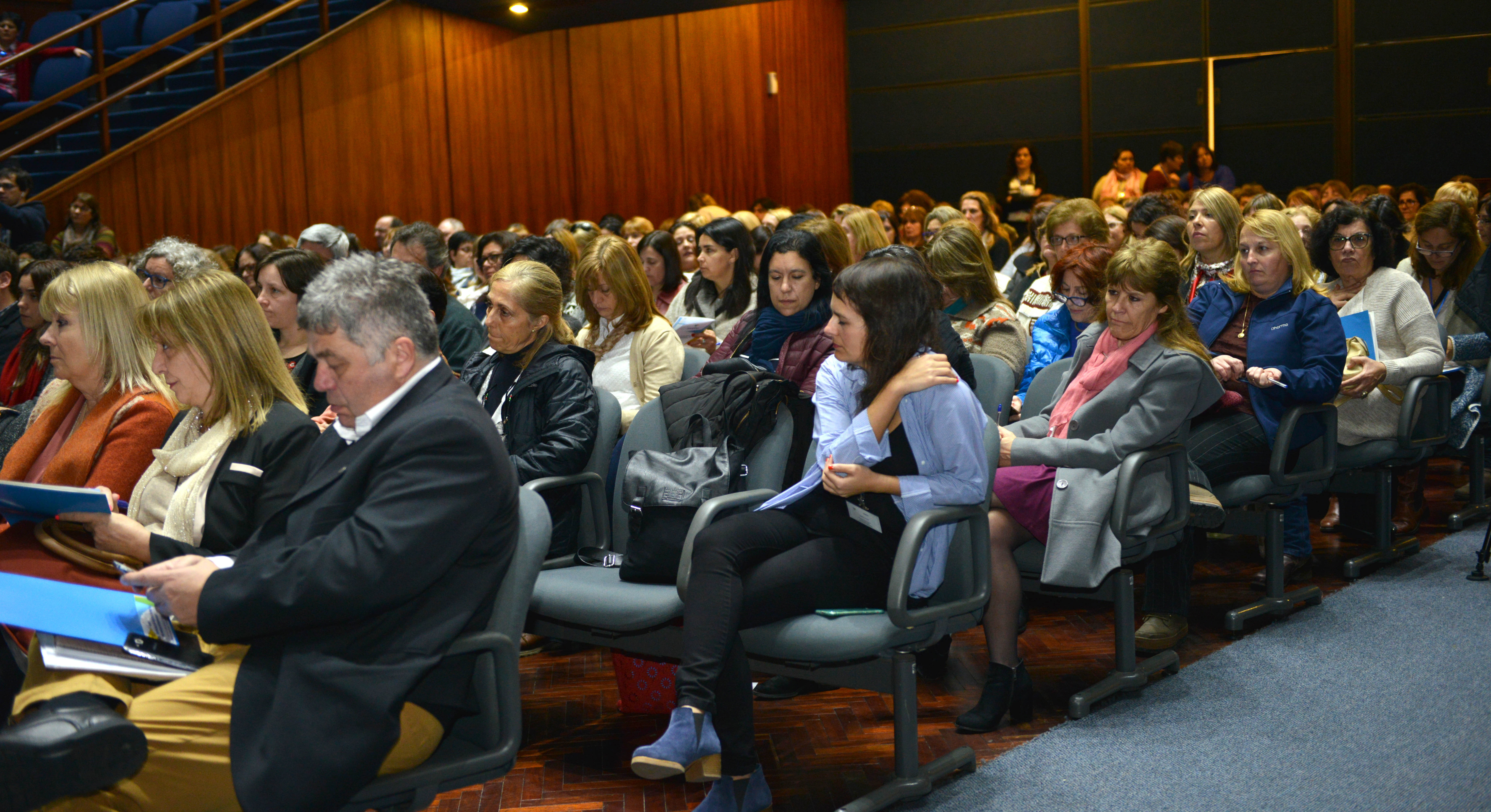 Seminario internacional “Posibles itinerarios en educación inicial: Una mirada integradora”