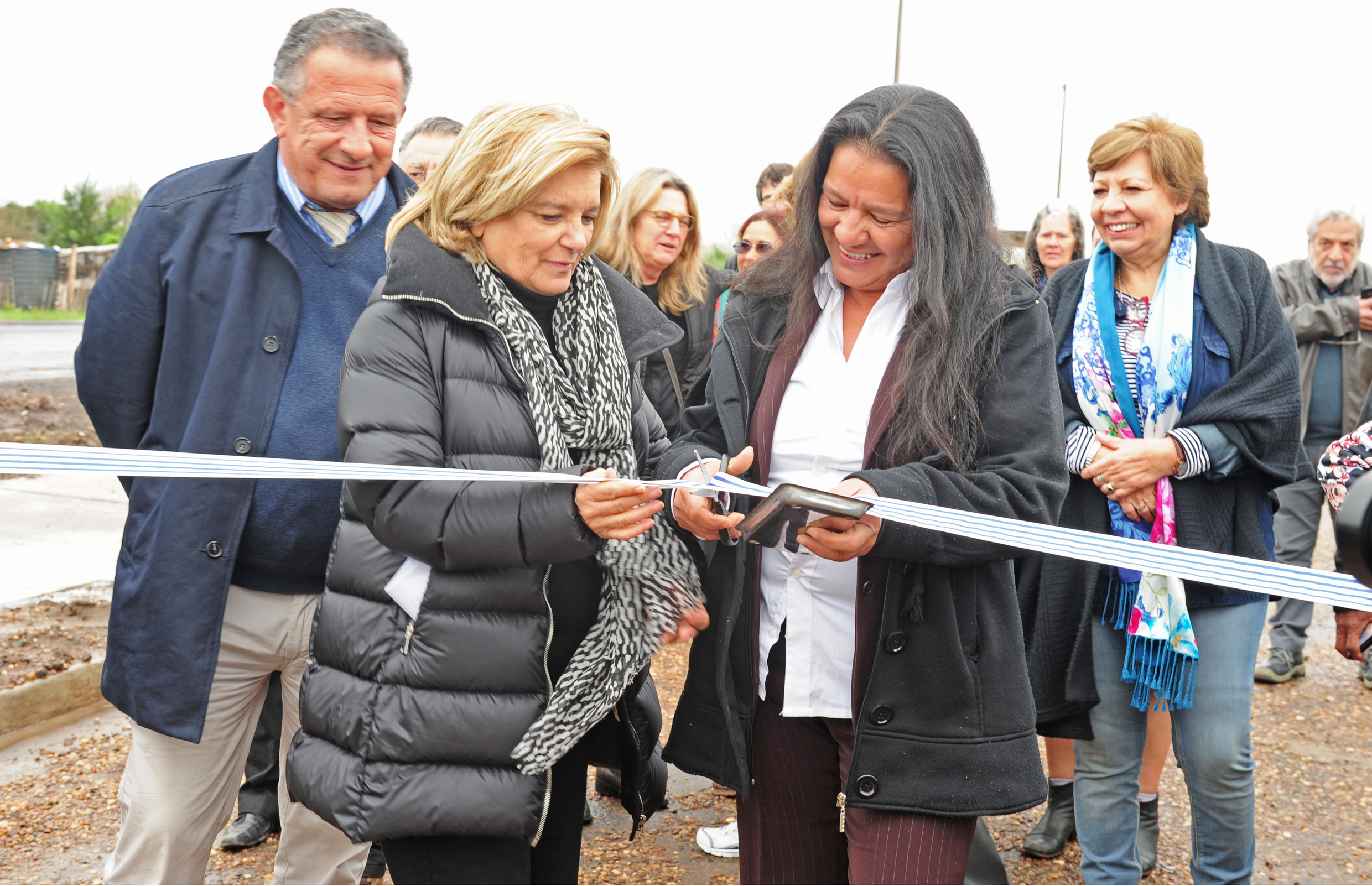 Inauguración de viviendas y obras de recreación y espacios públicos en exasentamiento Las Láminas