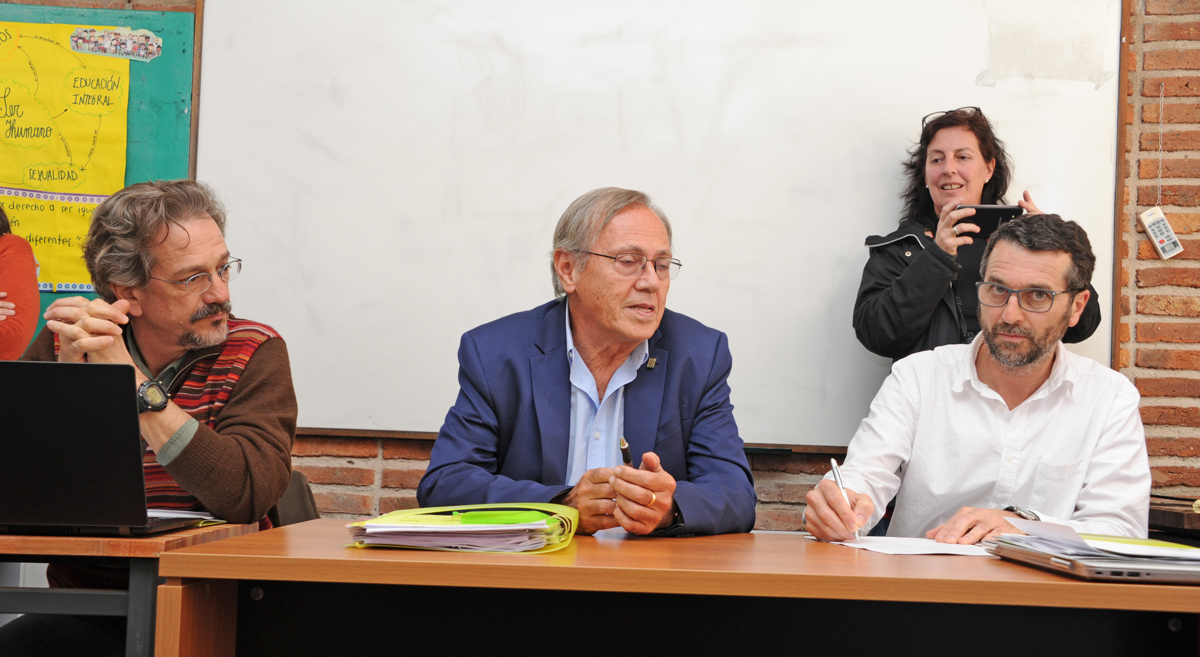 Ministro interino de Vivienda, Ordenamiento Territorial y Medio Ambiente, Jorge Rucks, en audiencias en Rocha