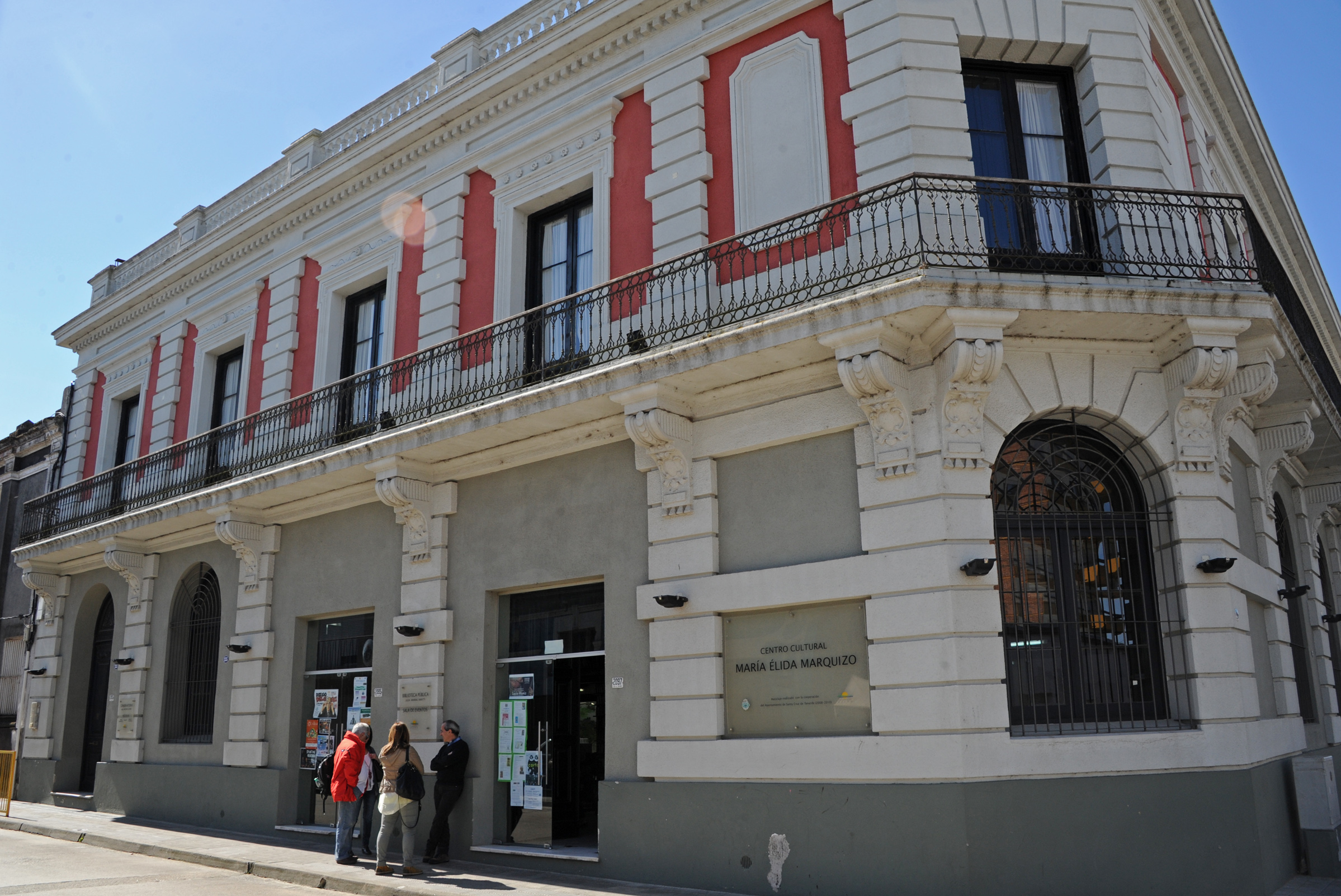 Centro Cultural María Élida Marquizo