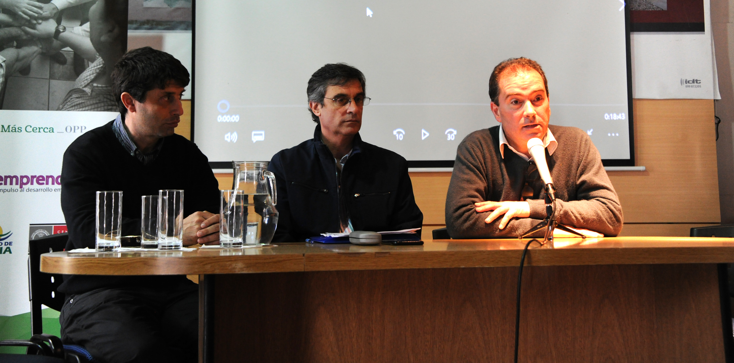 Conferencia sobre acuerdo entre OPP e Intendencia de Rocha