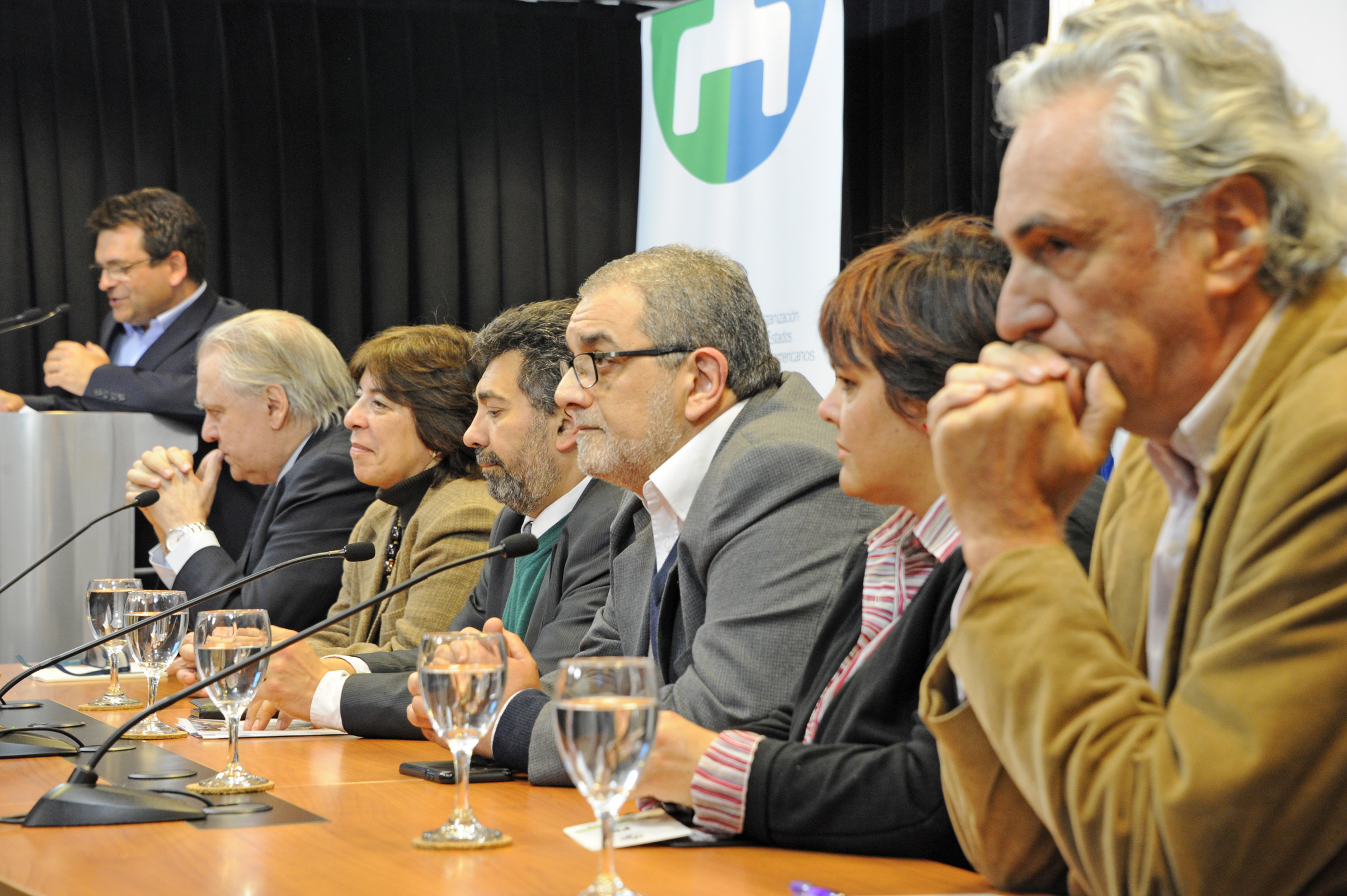 Conferencia de entrega de Premio Óscar Arnulfo Romero