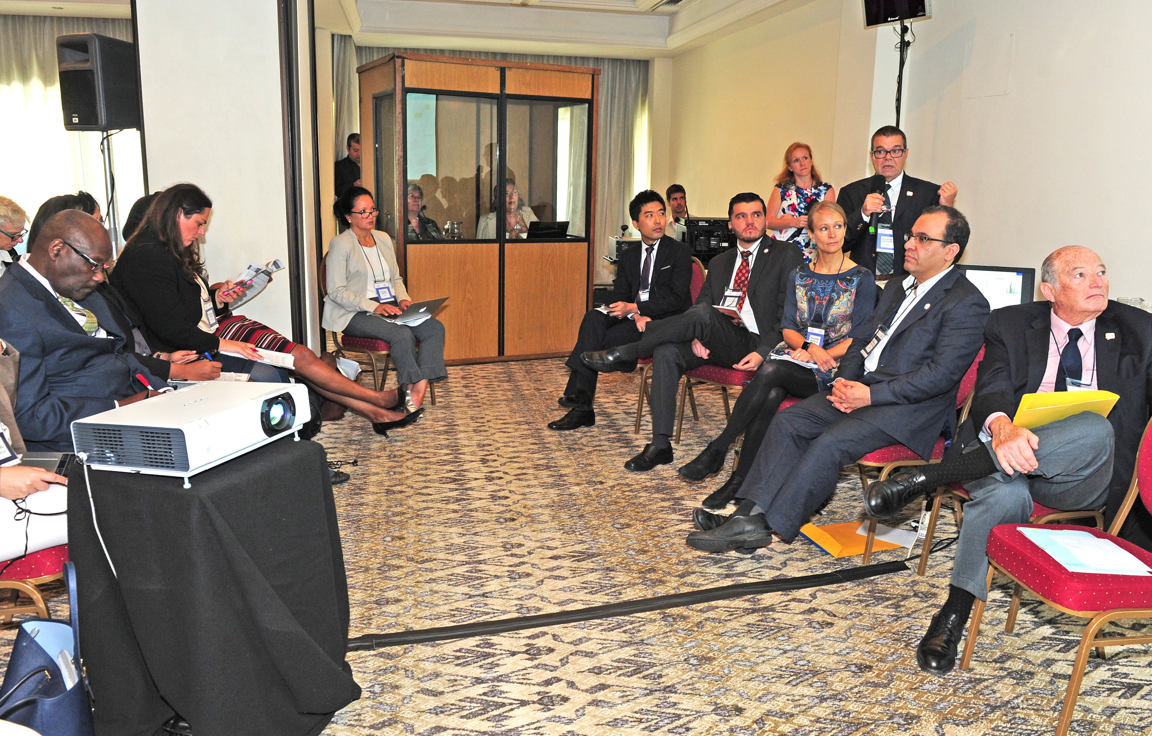 Taller “Casos exitosos en material de gestión de las enfermedades no transmisibles en la atención primaria centrada en las personas”