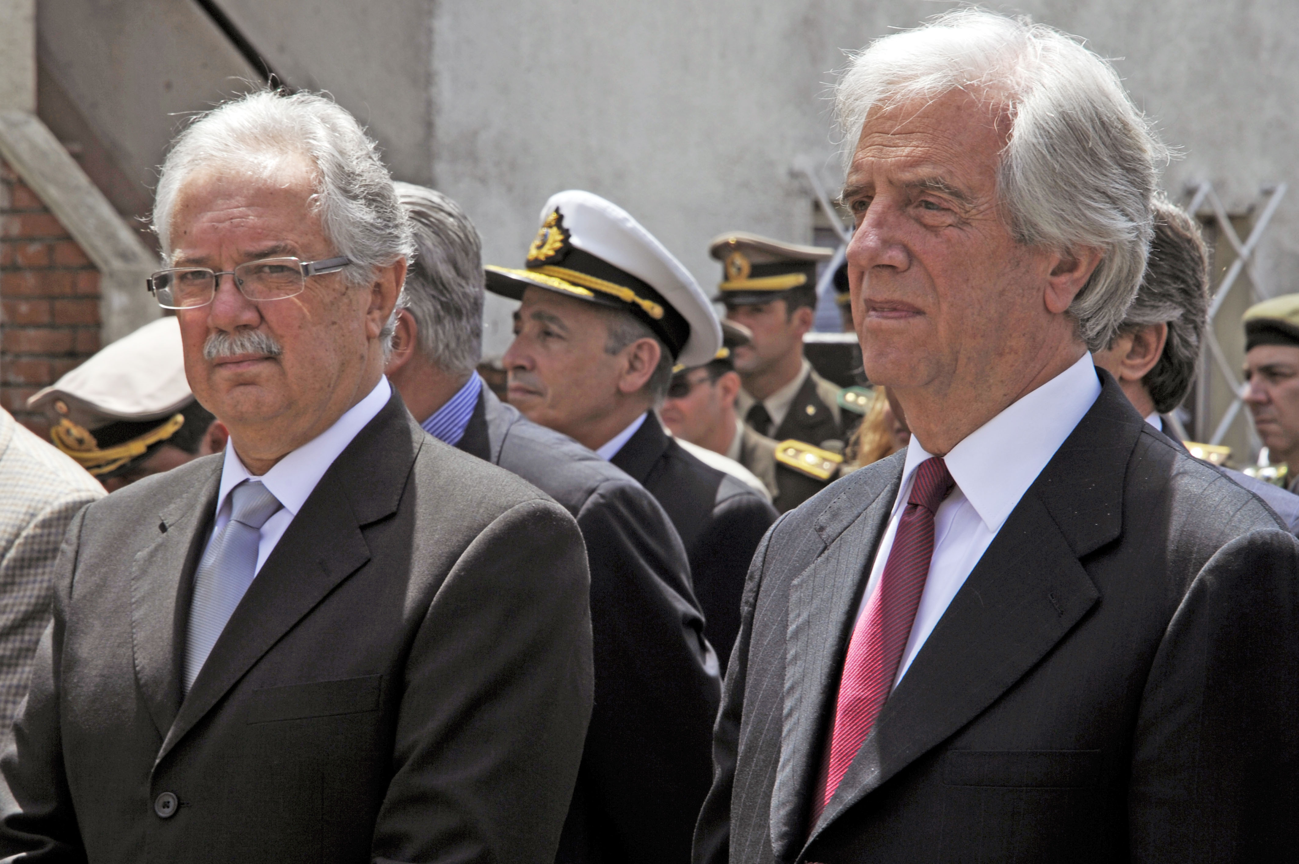 El presidente Tabaré Vázquez y el ministro de Defensa, Jorge Menéndez, en el aniversario del Estado Mayor de la Defensa