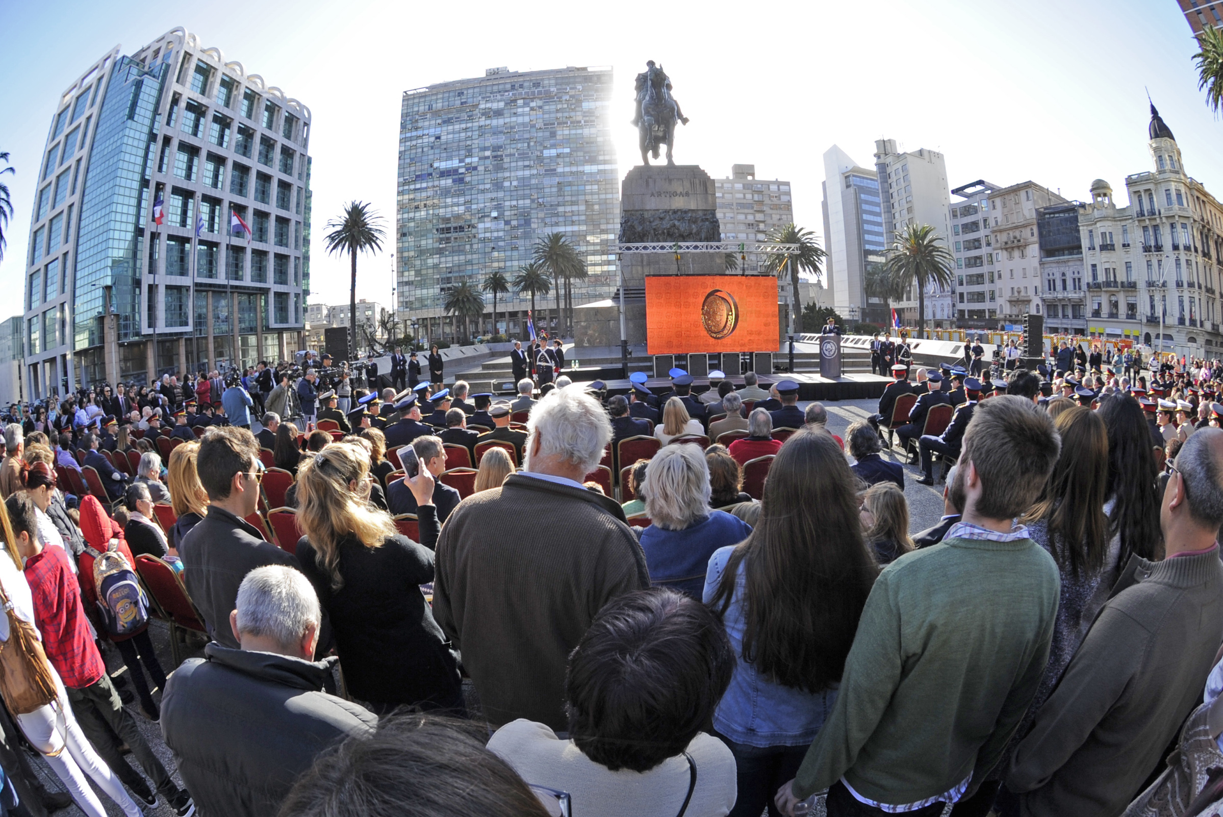 Acto de celebración del 130.° aniversario de la Dirección Nacional de Bomberos