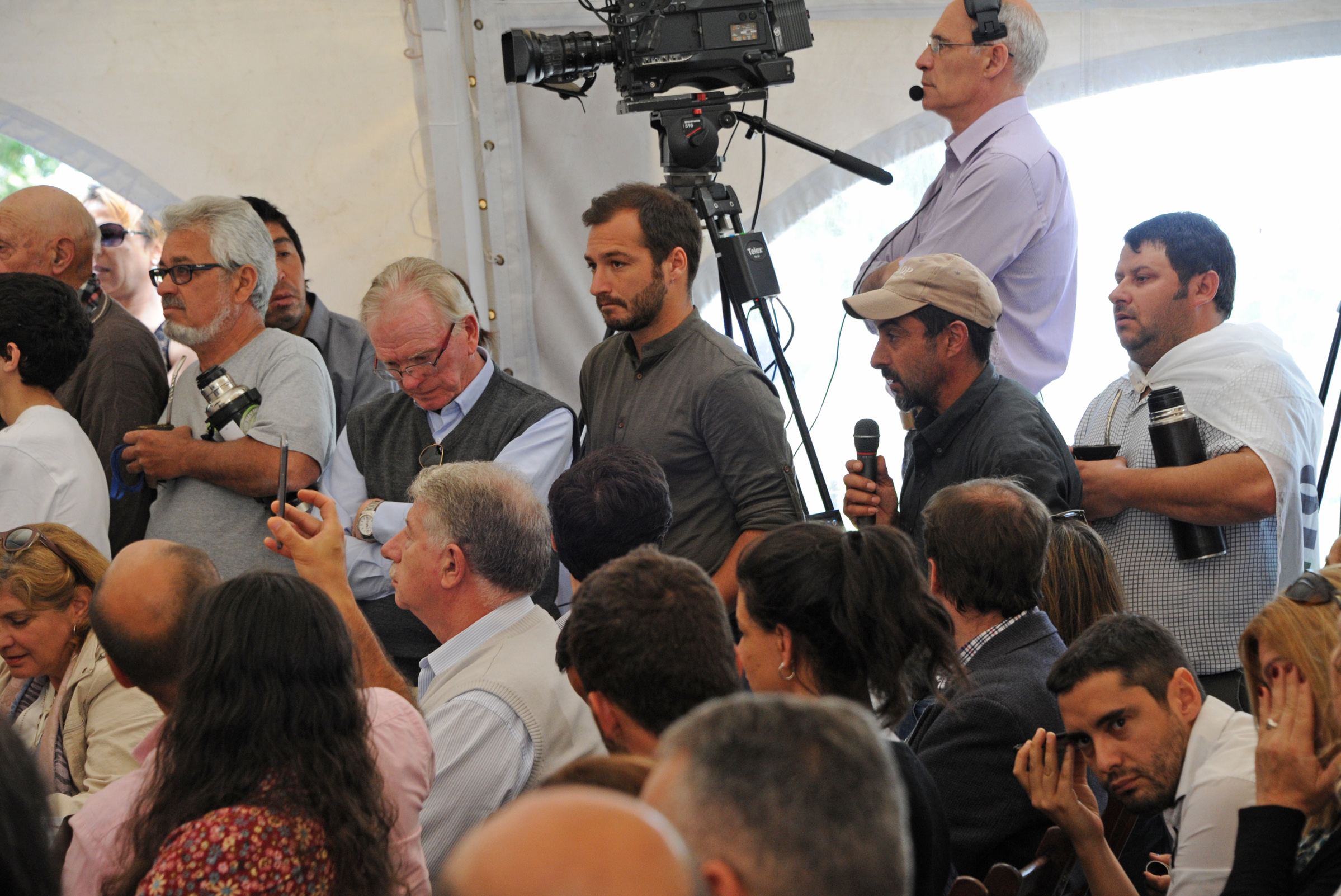 Ciudadano se dirige al presidente