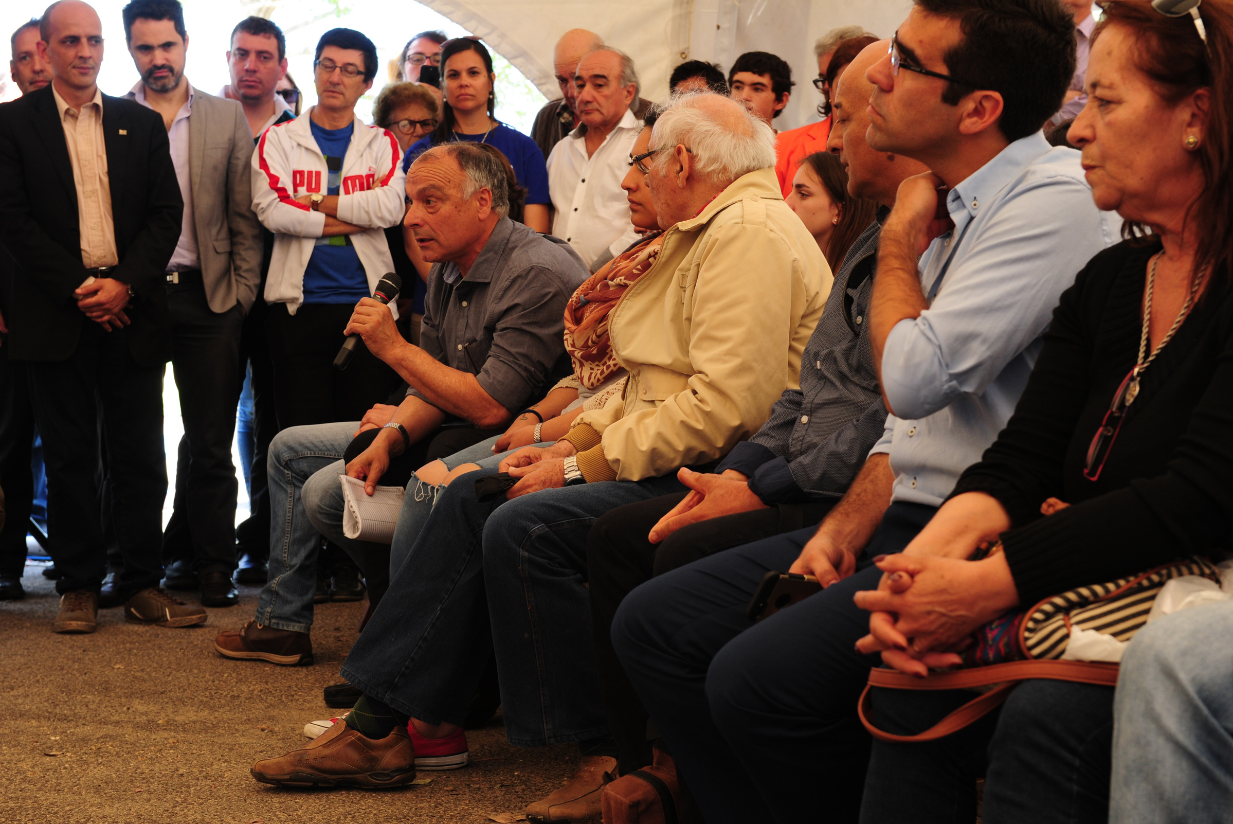 Ciudadano se dirige al presidente