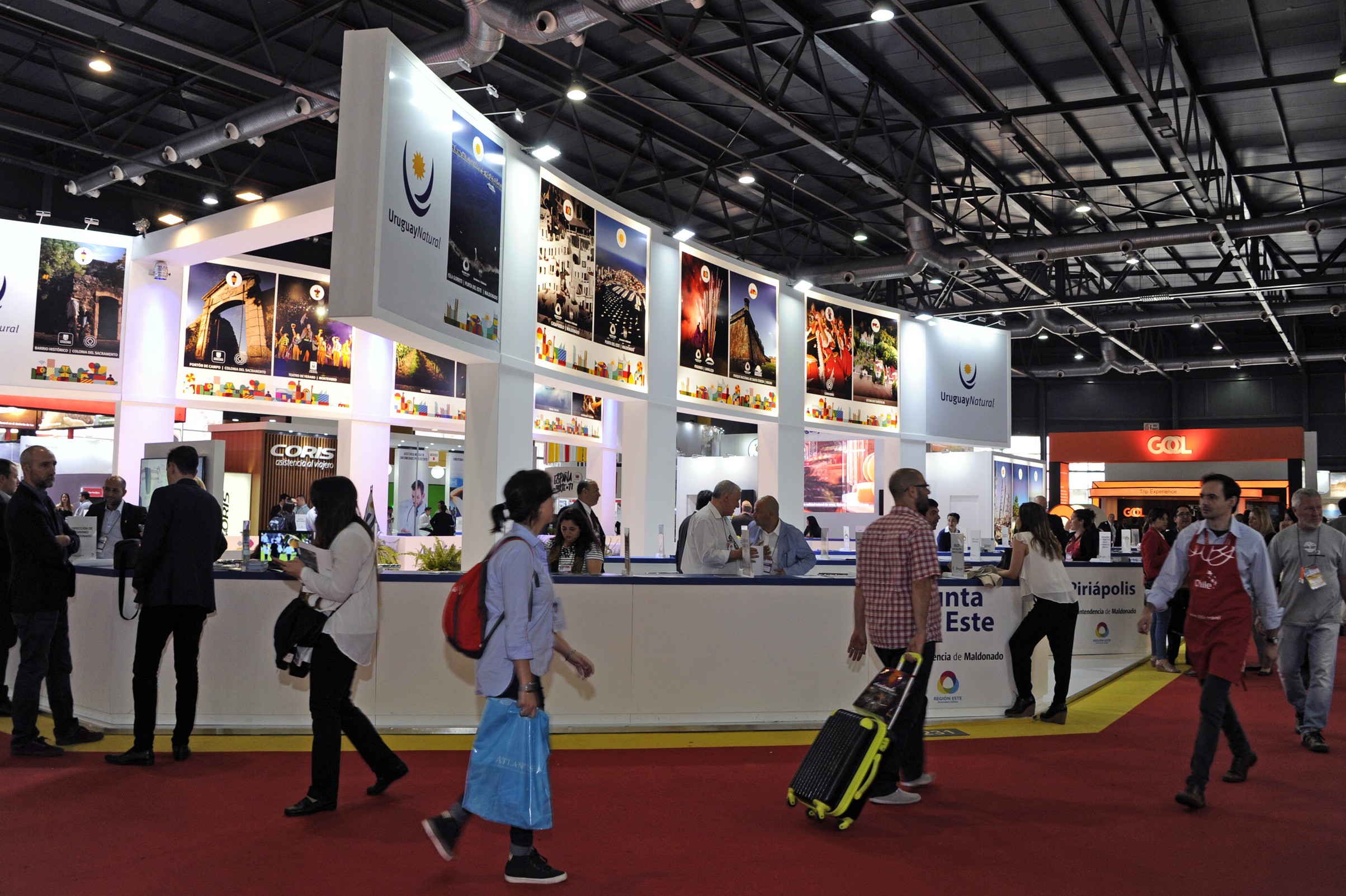 Estand de Uruguay en la Feria Internacional de Turismo de América Latina (FIT 2017), en Buenos Aires