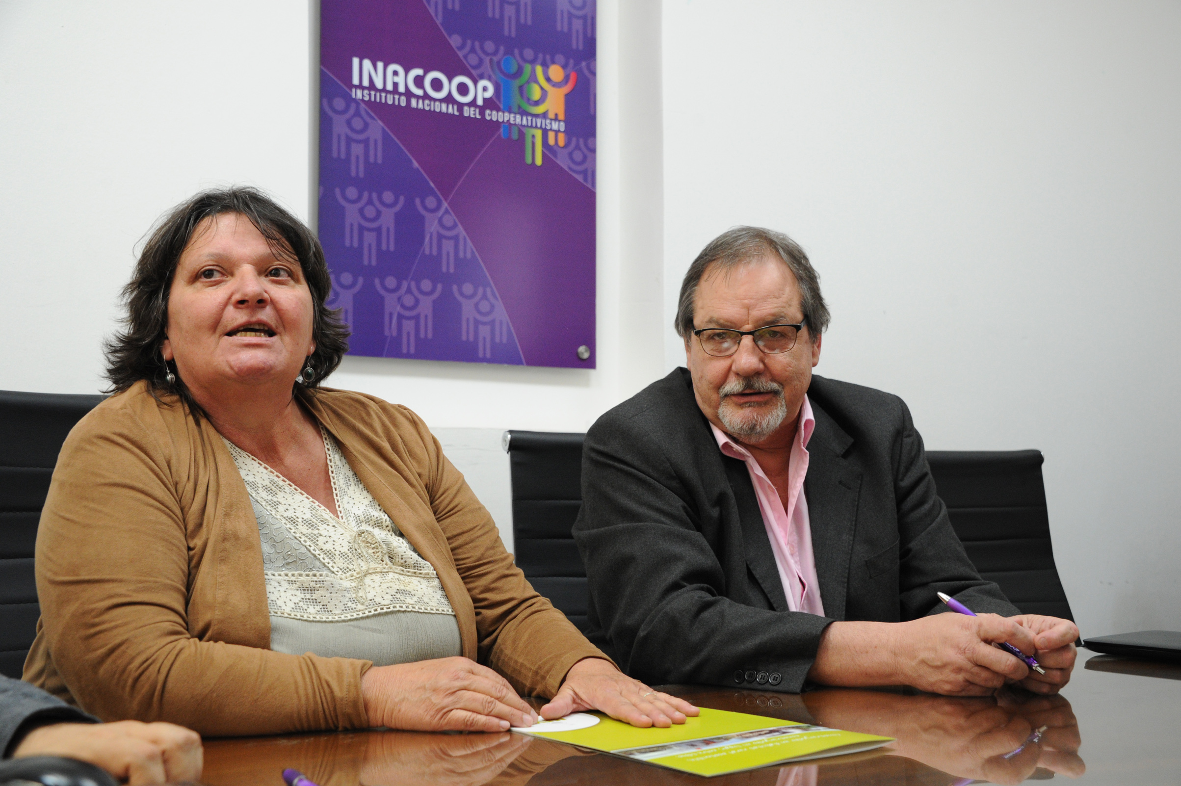 Cecilia Bianco, presidente de Mevir, haciendo uso de la palabra