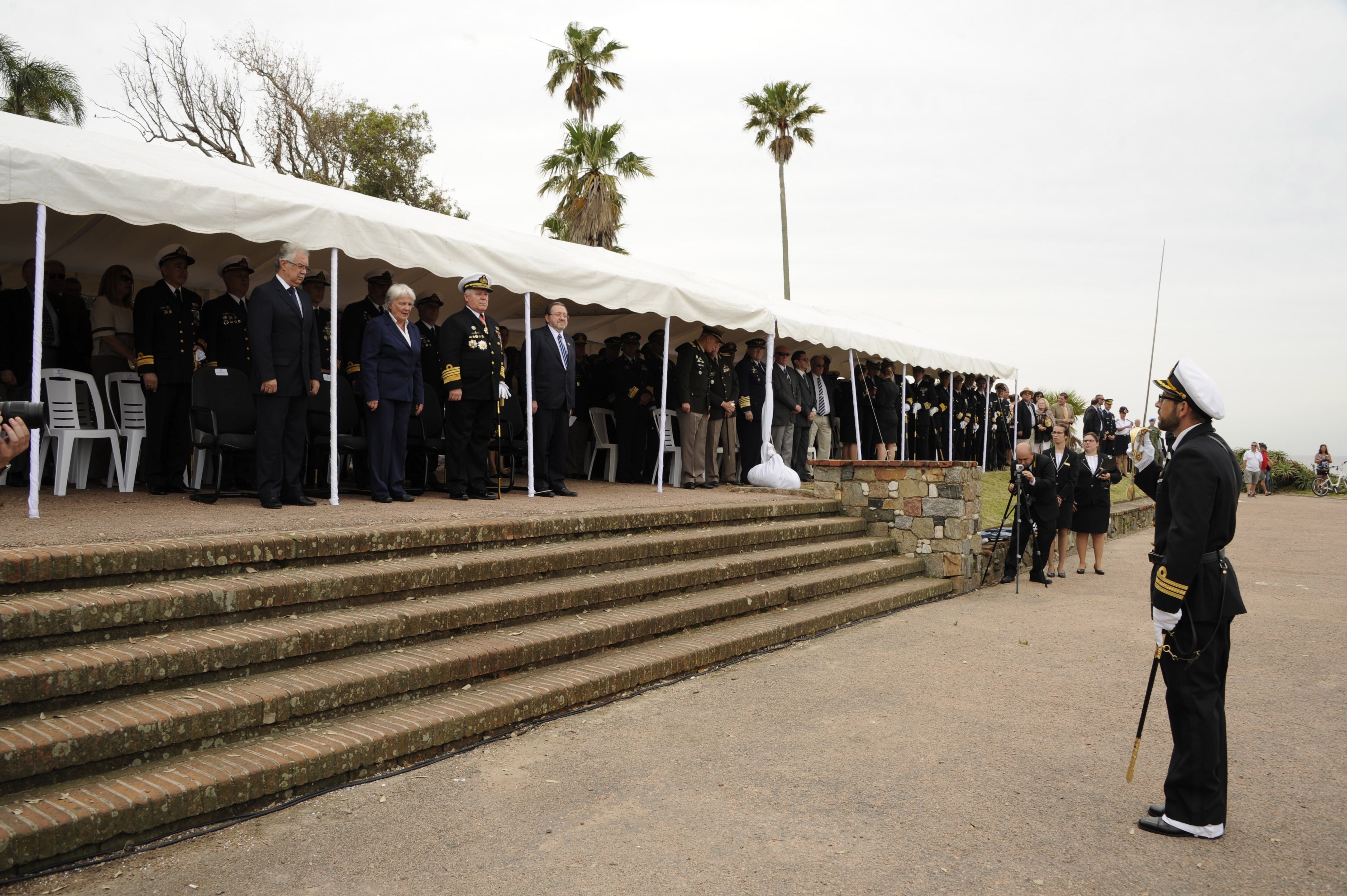 La vicepresidenta en ejercicio de la Presidencia, Lucía Topolansky participó del 200 aniversario de la Armada Nacional