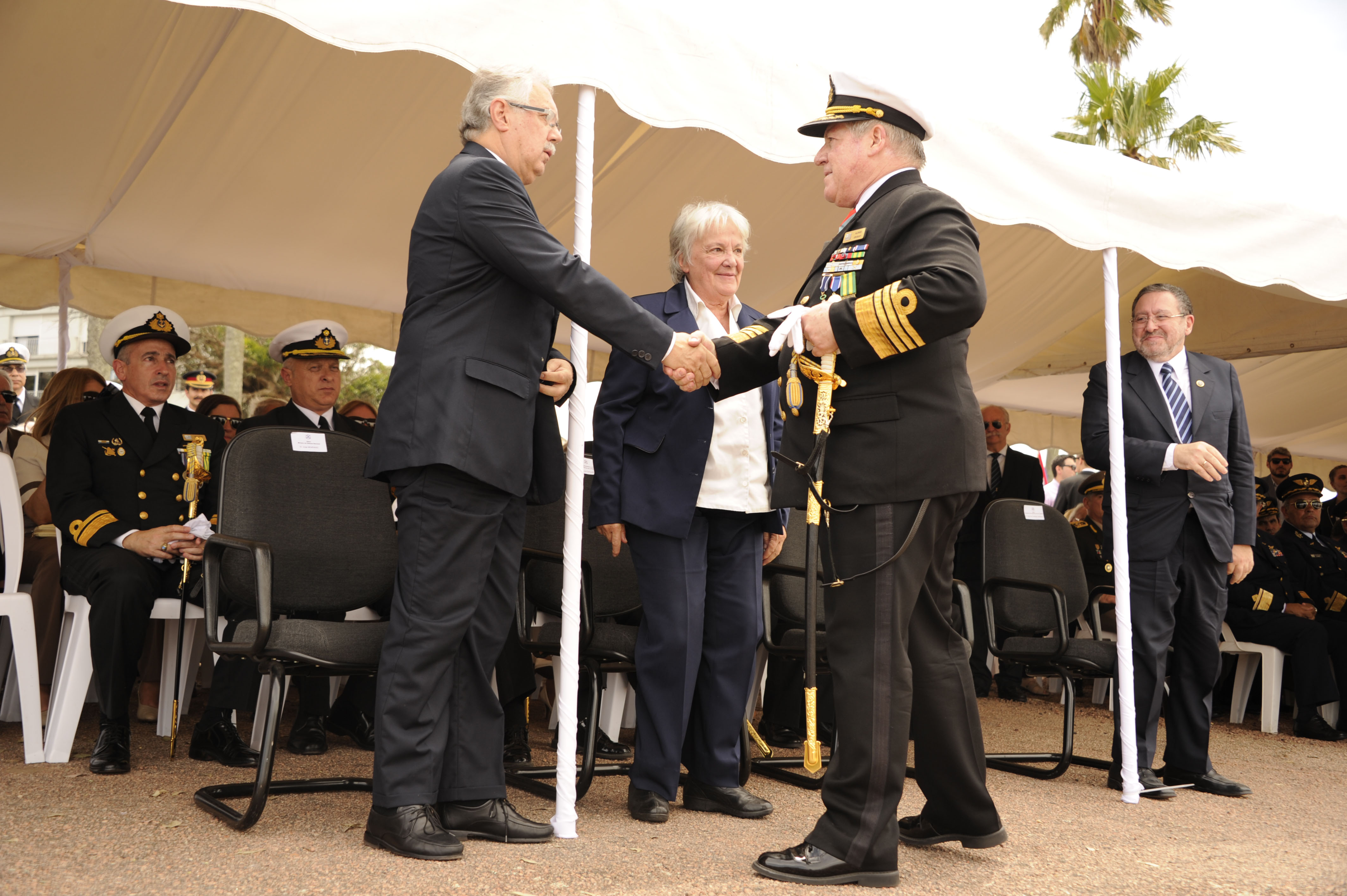 La vicepresidenta en ejercicio de la Presidencia, Lucía Topolansky participó del 200 aniversario de la Armada Nacional