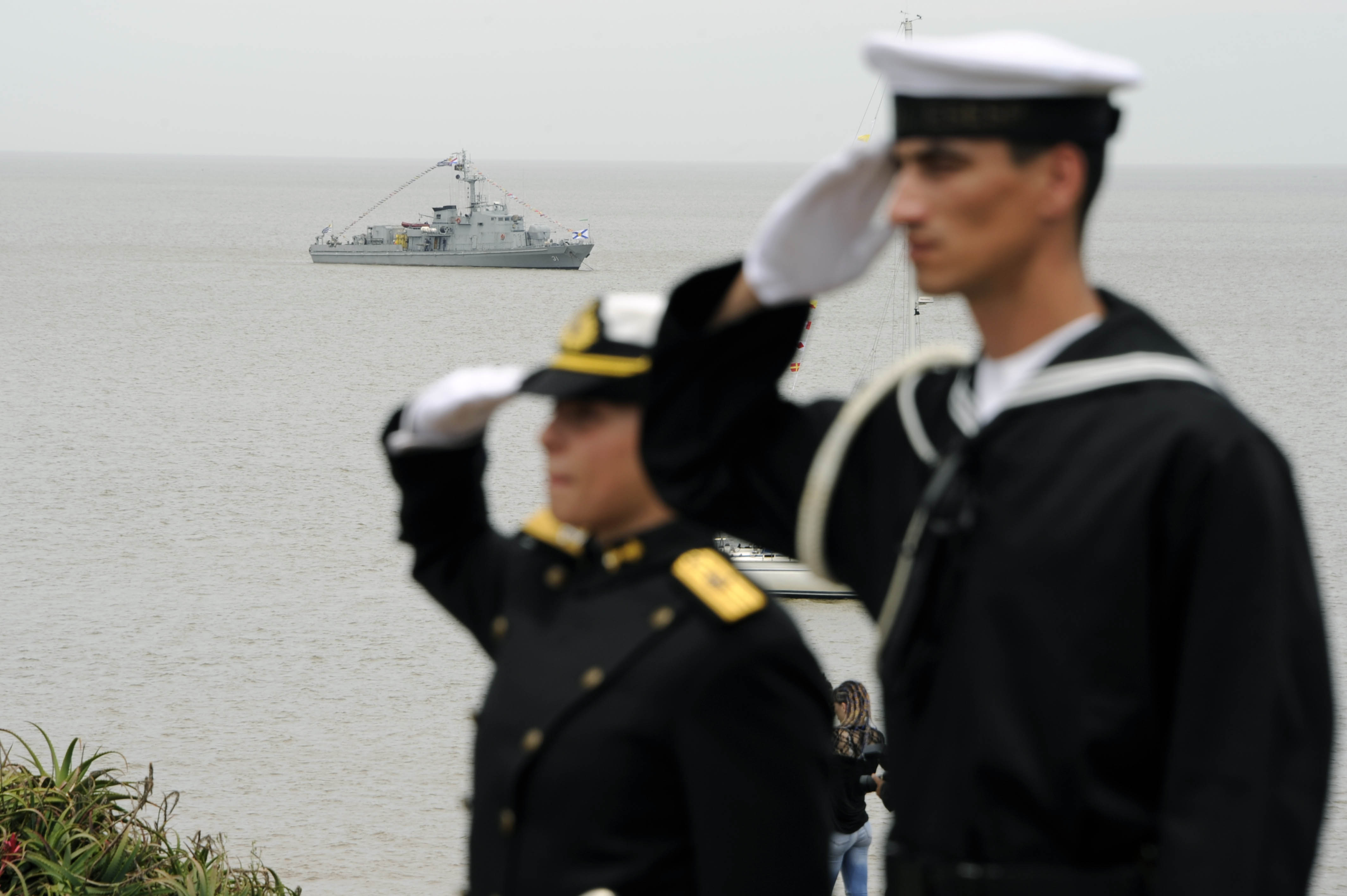 La vicepresidenta en ejercicio de la Presidencia, Lucía Topolansky participó del 200 aniversario de la Armada Nacional