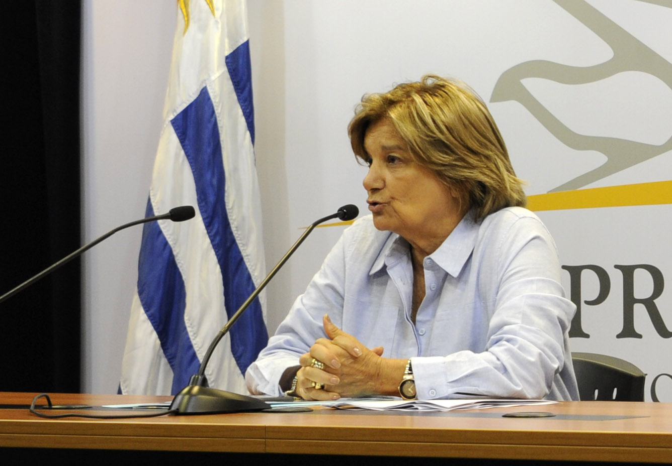 Eneida de León luego del Consejo de Ministros