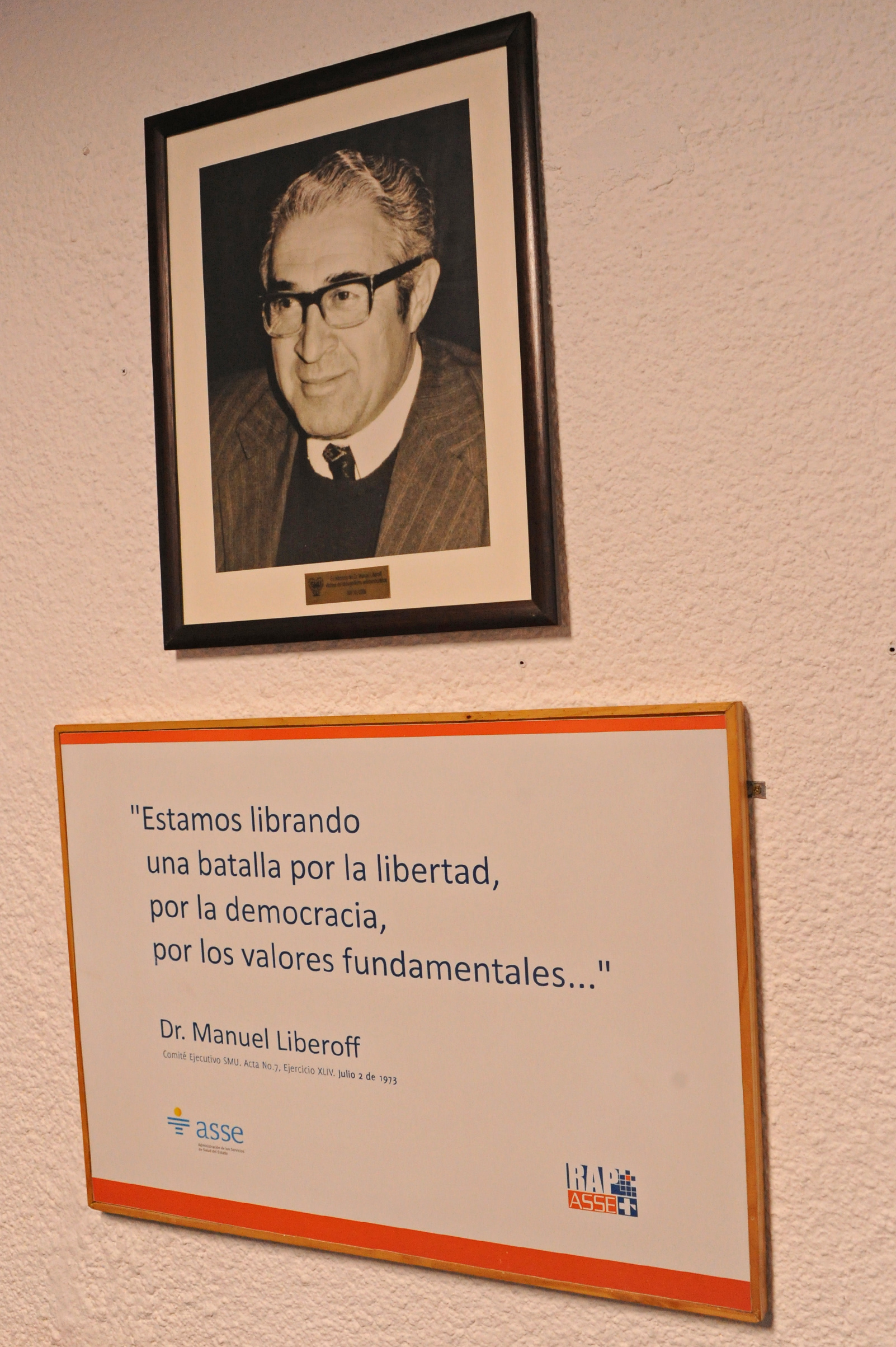 Inauguración de ampliación de policlínica denominada Manuel Liberoff, en La Cruz de Carrasco