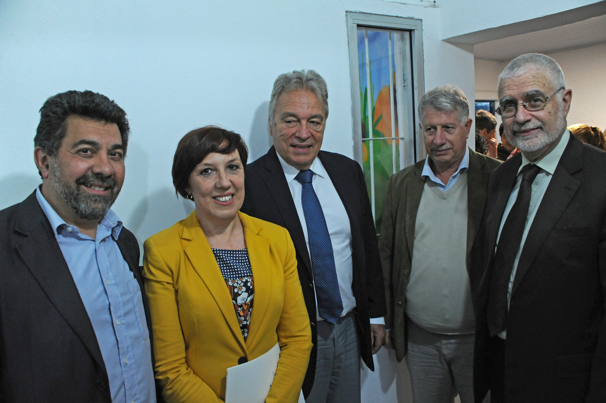 Autoridades de ASSE y MSP junto a Benjamín Liberoff en la inauguración de ampliación de policlínica denominada Manuel Liberoff, en La Cruz de Carrasco