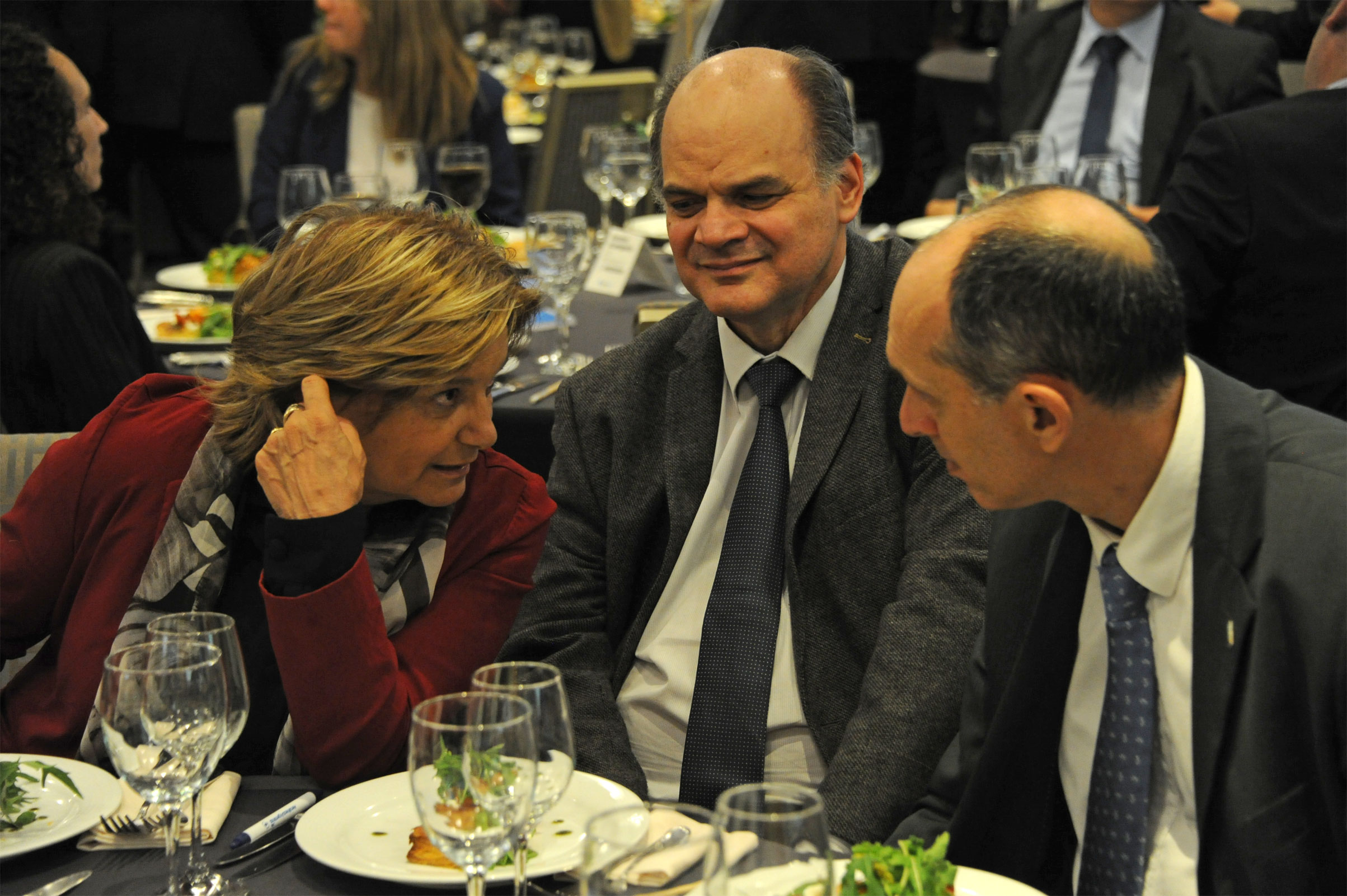Autoridades asistentes a la actividad