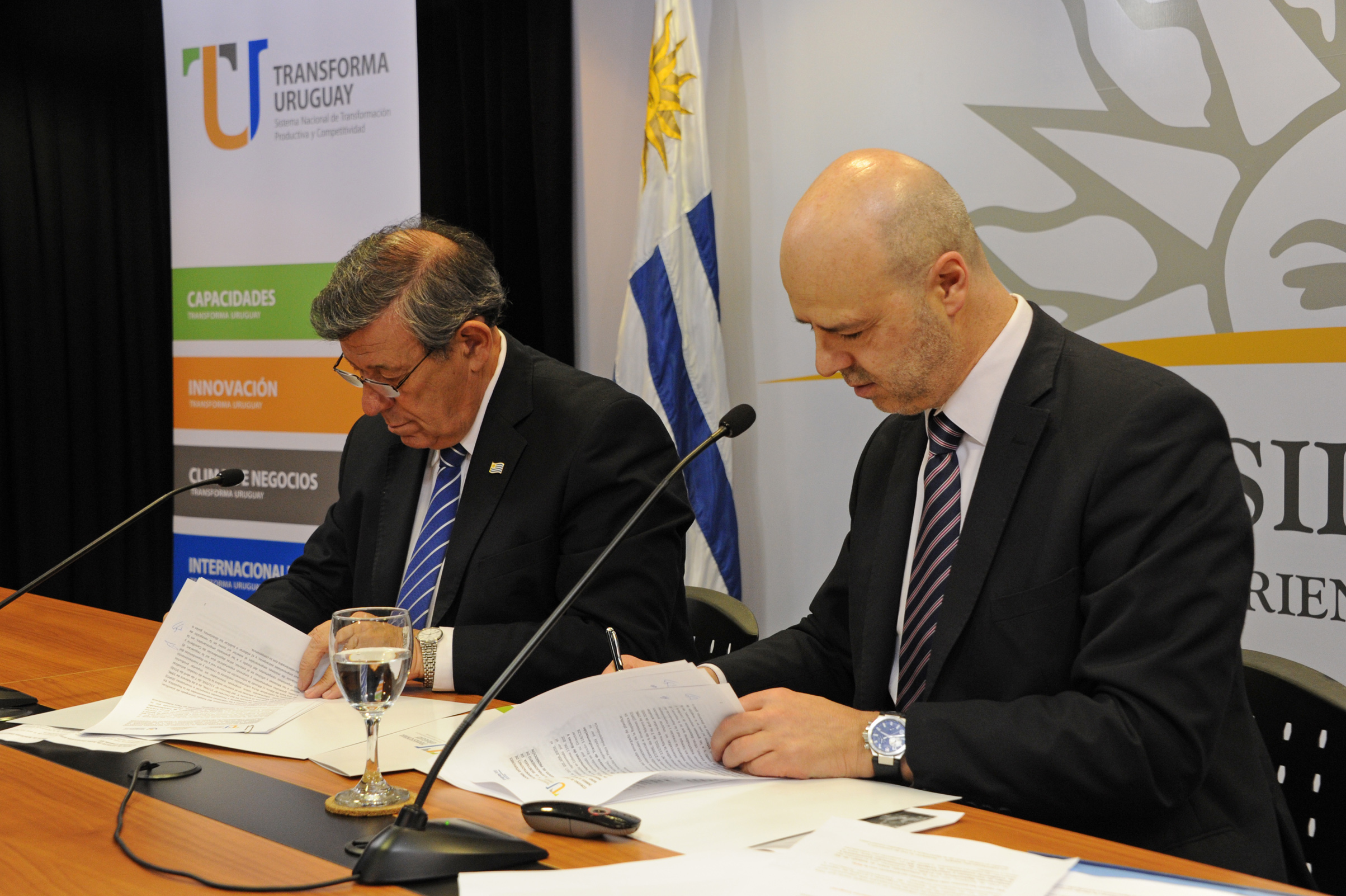 Firma de acuerdo