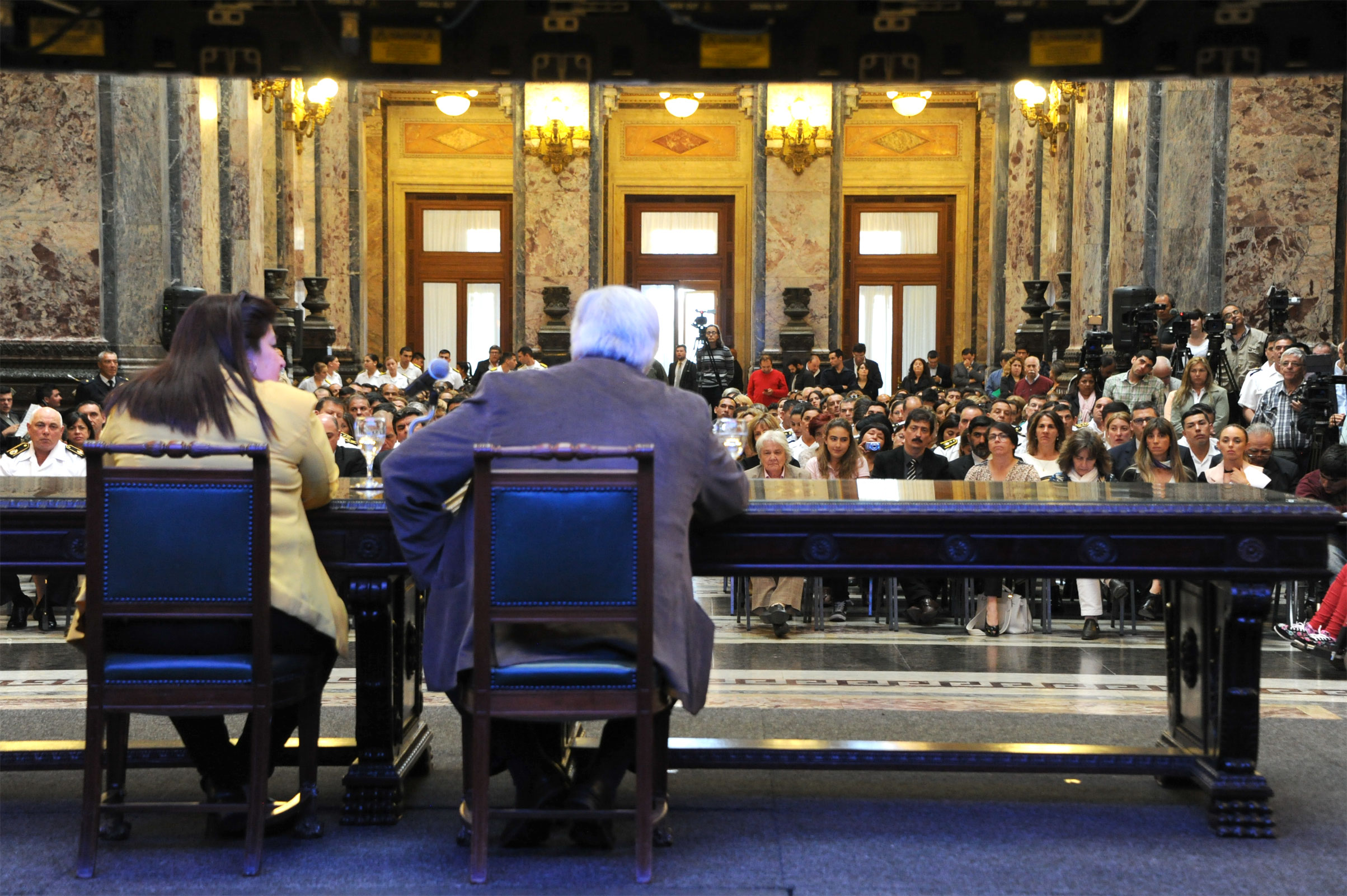 Ministro Eduardo Bonomi, haciendo uso de la palabra