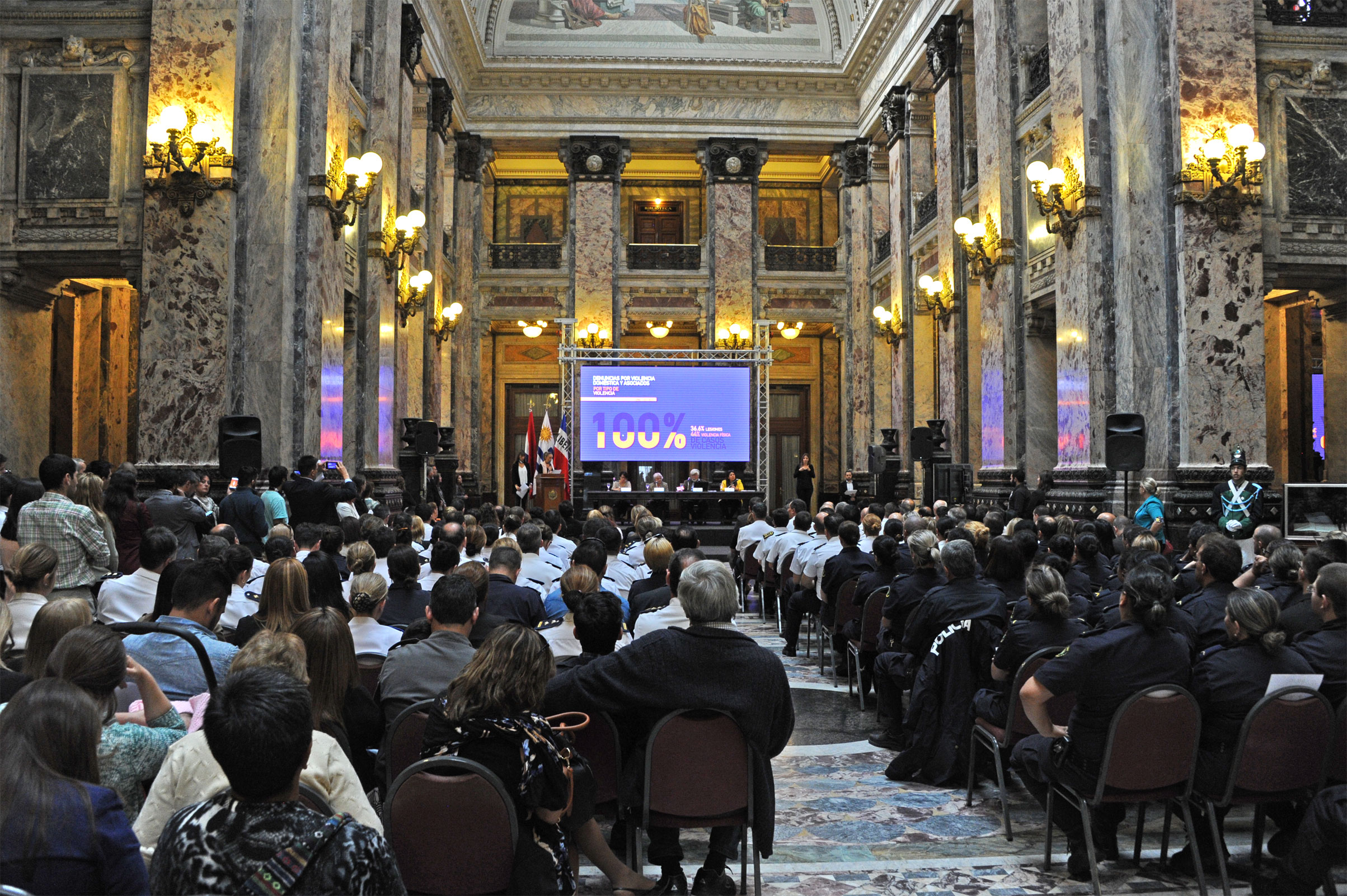 Acto en el Salón de los Pasos Perdidos del Palacio Legislativo