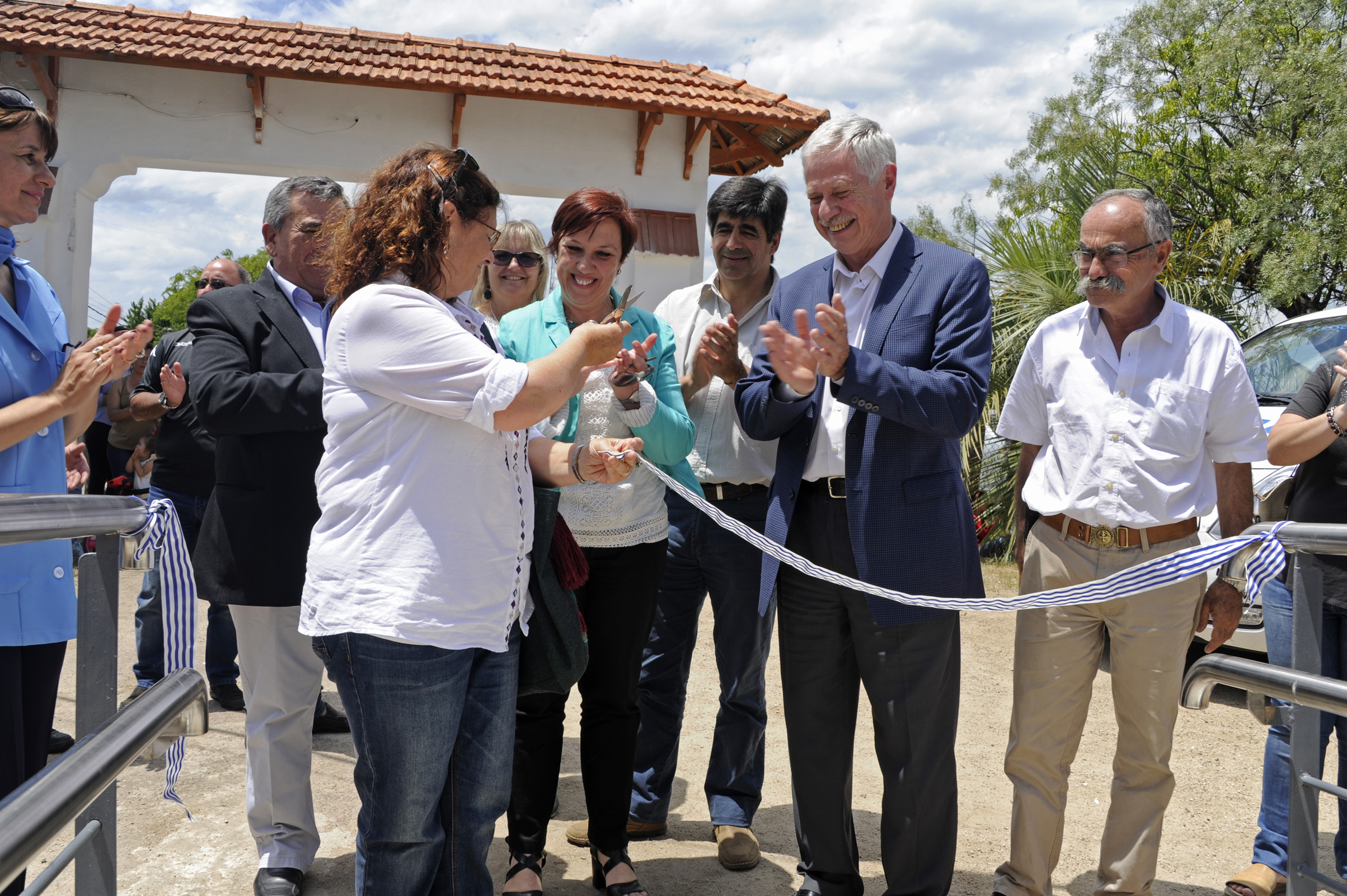 Ministro de Salud Pública, Jorge Basso, en inauguración de obras en la policlínica de Pirarajá