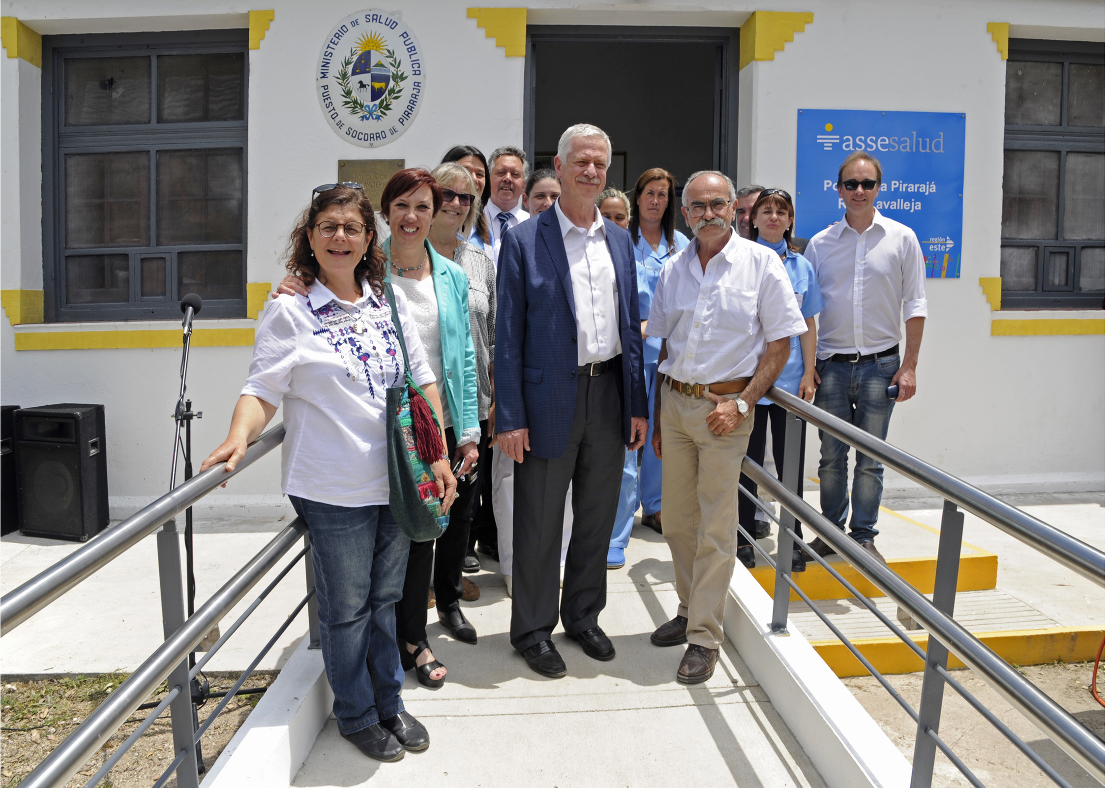 Ministro de Salud Pública, Jorge Basso, en inauguración de obras en la policlínica de Pirarajá
