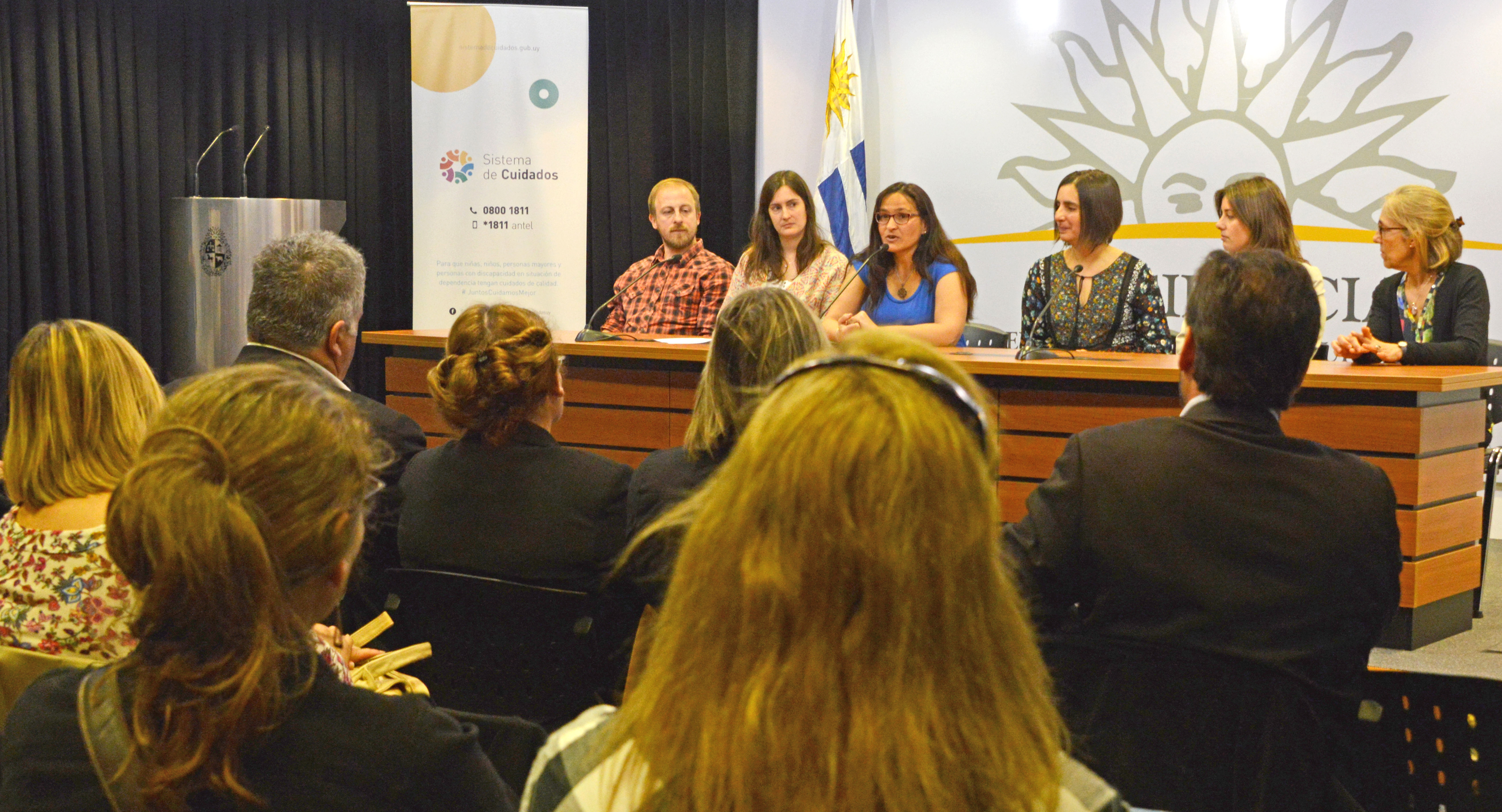 Presentación de tutoriales sobre el marco curricular para la atención de niños desde el nacimiento a los seis años