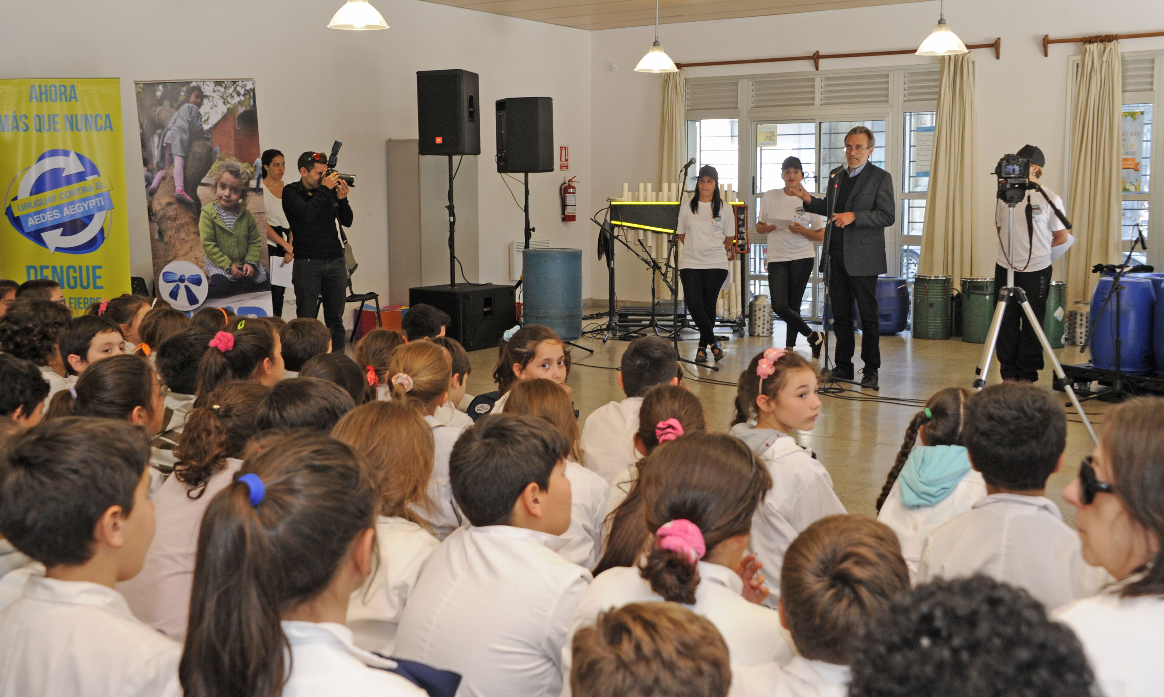 Se premió a los alumnos del centro educativo con una TV led 39 pulgadas